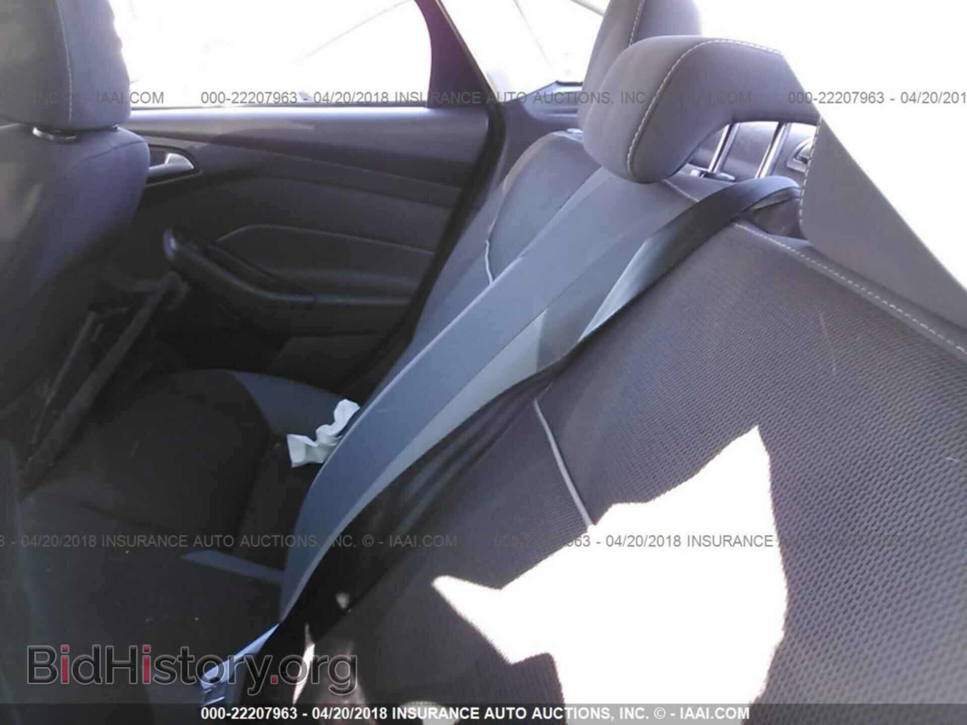 2014 Ford Focus - VIN: 1FADP3F24EL324703 - Фото 8