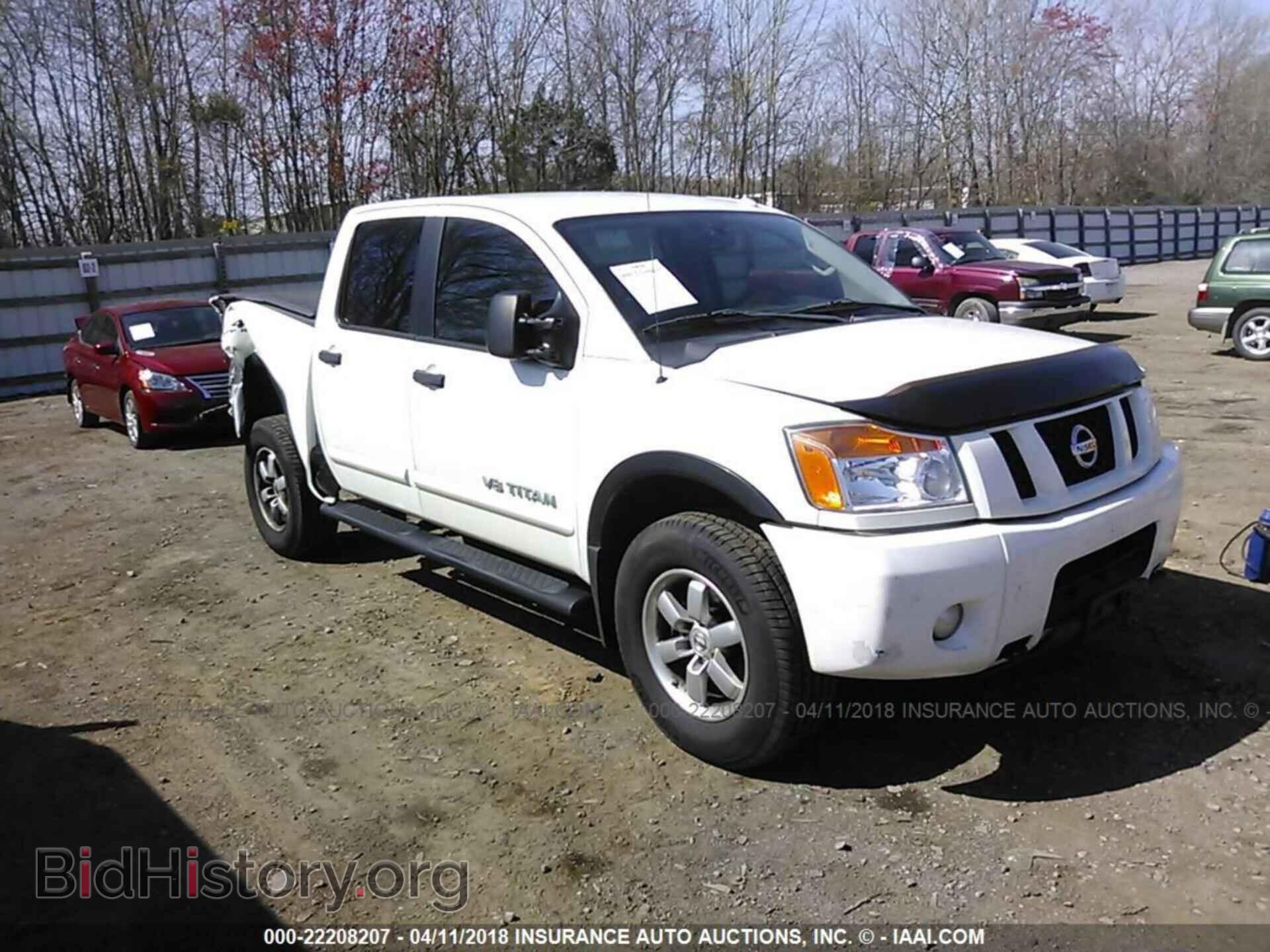 Photo 1N6AA0EC6CN313367 - Nissan Titan 2012
