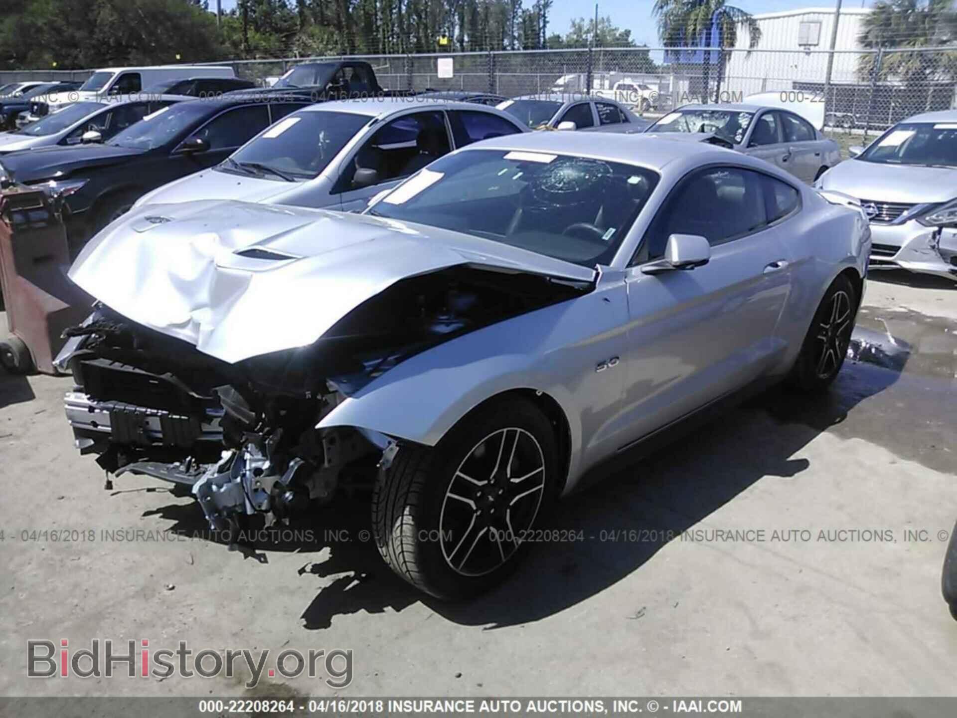 2018 Ford Mustang - VIN: 1FA6P8CF6J5117886 - Photo 2