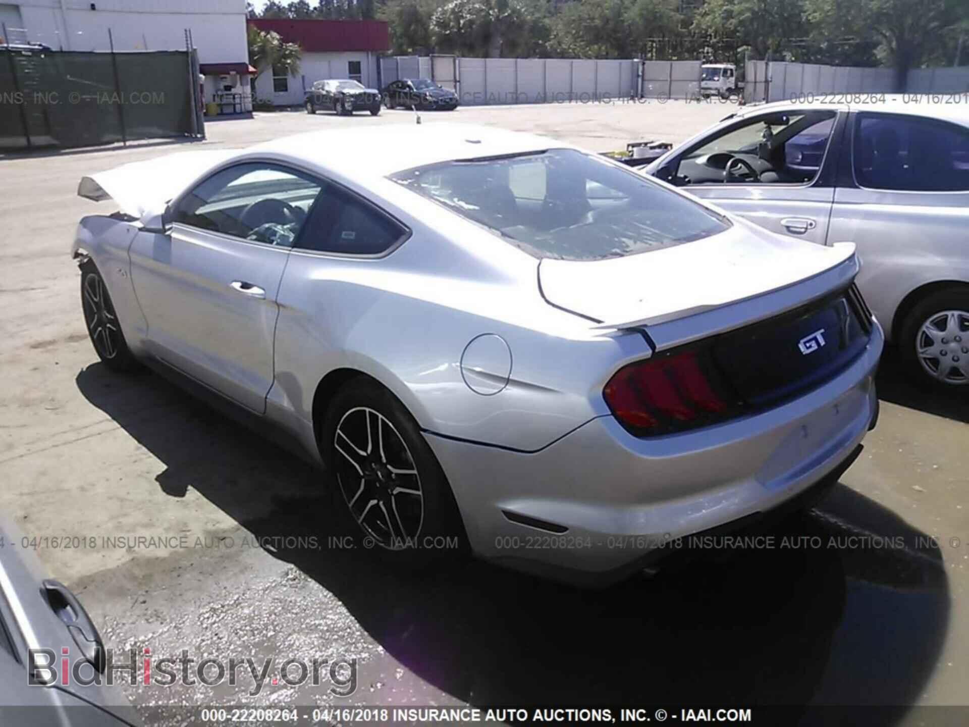 2018 Ford Mustang - VIN: 1FA6P8CF6J5117886 - Photo 3