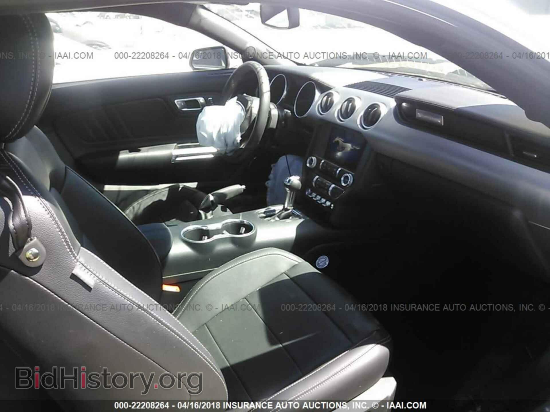 2018 Ford Mustang - VIN: 1FA6P8CF6J5117886 - Photo 5