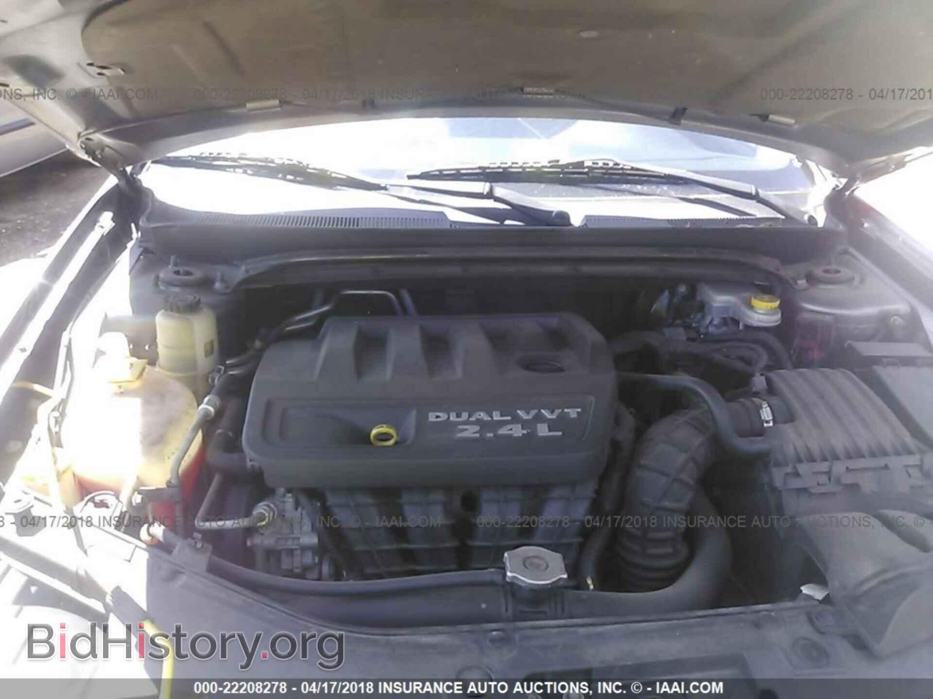 2011 Chrysler 200 - VIN: 1C3BC1FB4BN580104 - Photo 10