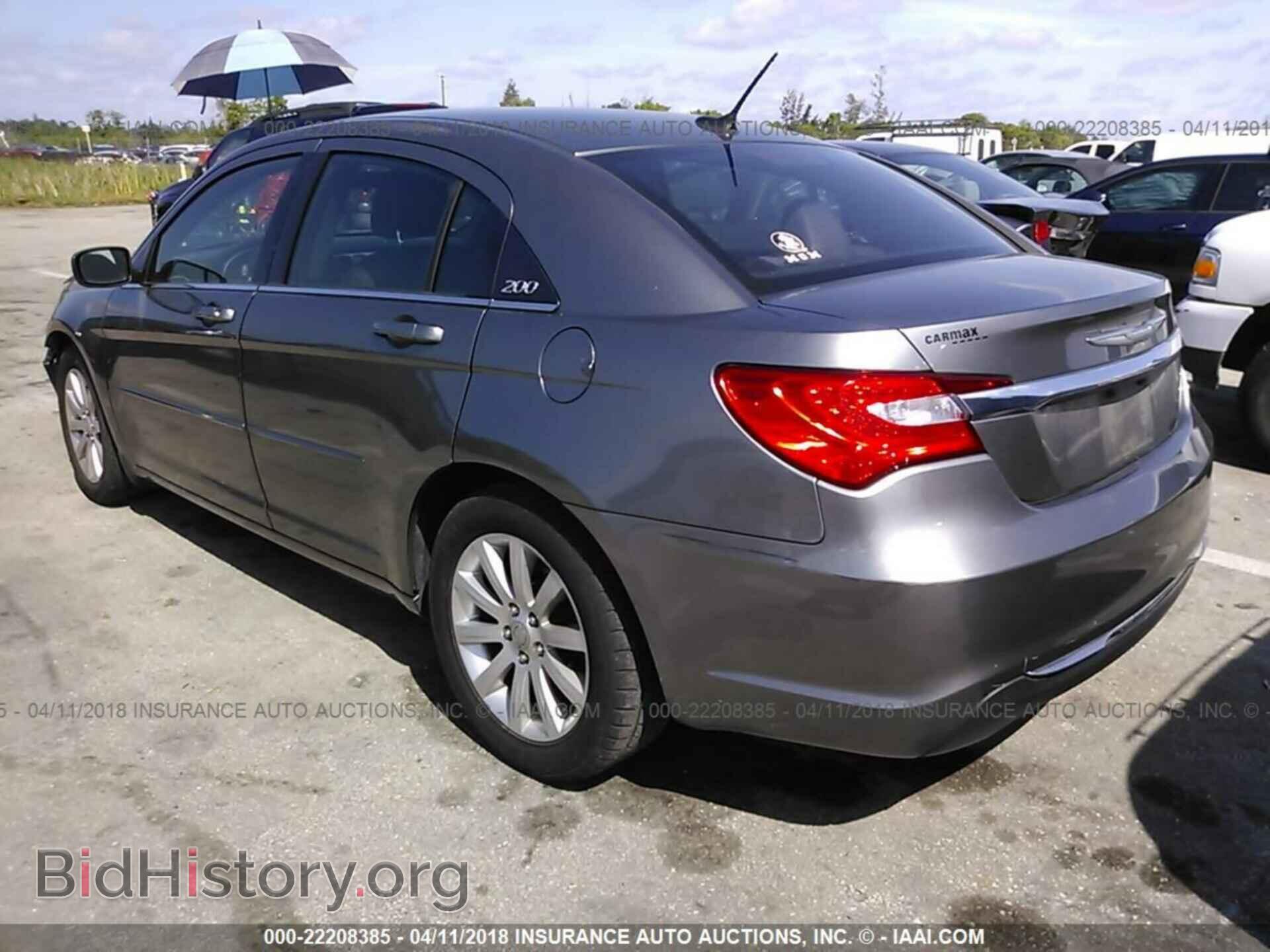 2013 Chrysler 200 - VIN: 1C3CCBBB4DN761013 - Photo 3