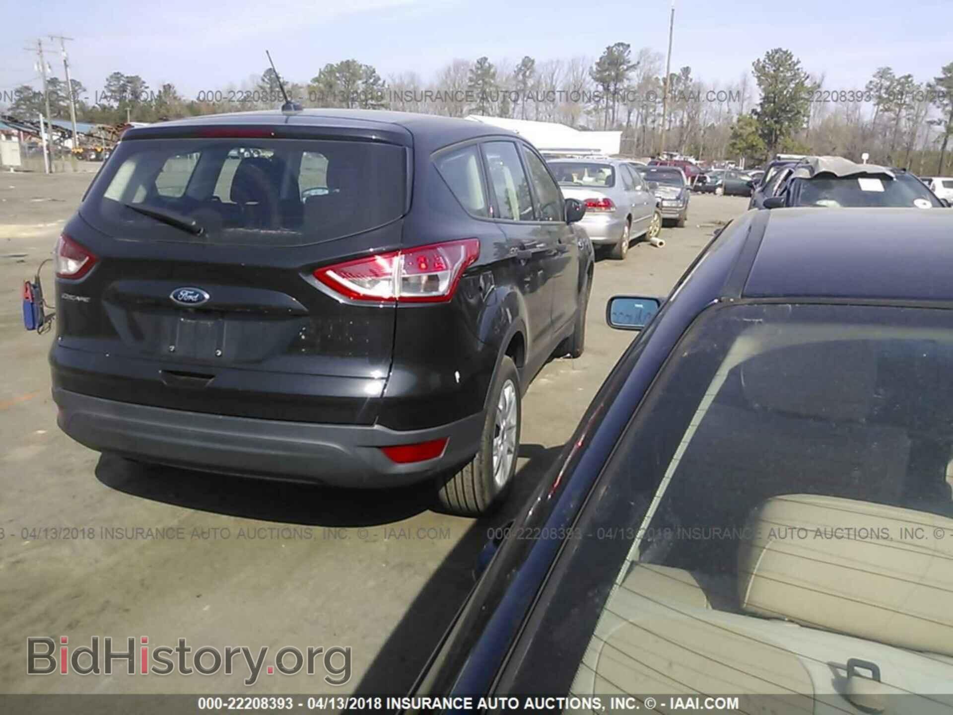 2014 Ford Escape - VIN: 1FMCU0F70EUD42176 - Photo 4