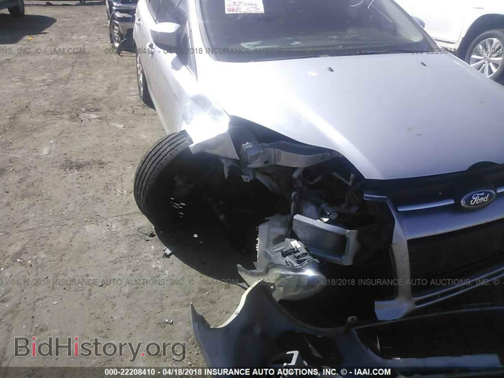 2012 Ford Focus - VIN: 1FAHP3F21CL105731 - Photo 6
