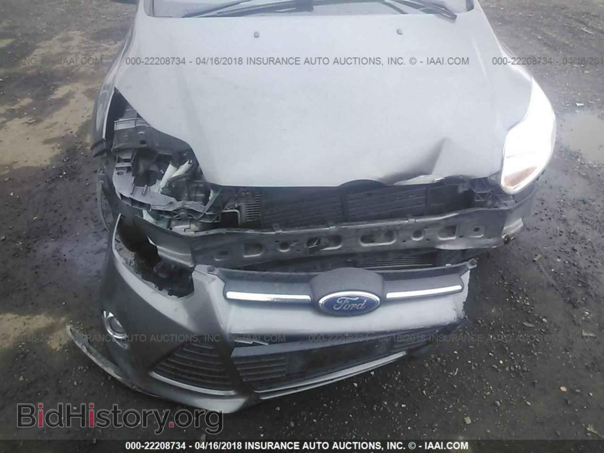 2012 Ford Focus - VIN: 1FAHP3K24CL333695 - Photo 6