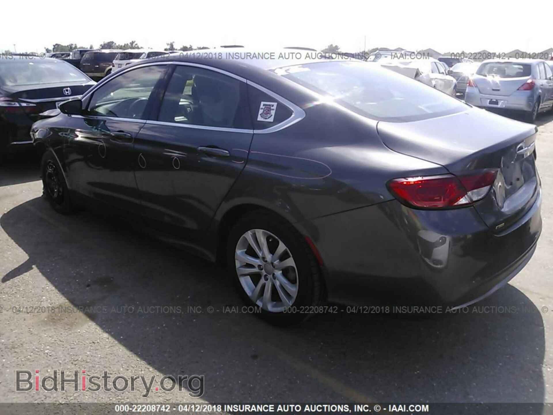 2016 Chrysler 200 - VIN: 1C3CCCAB2GN102794 - Фото 3