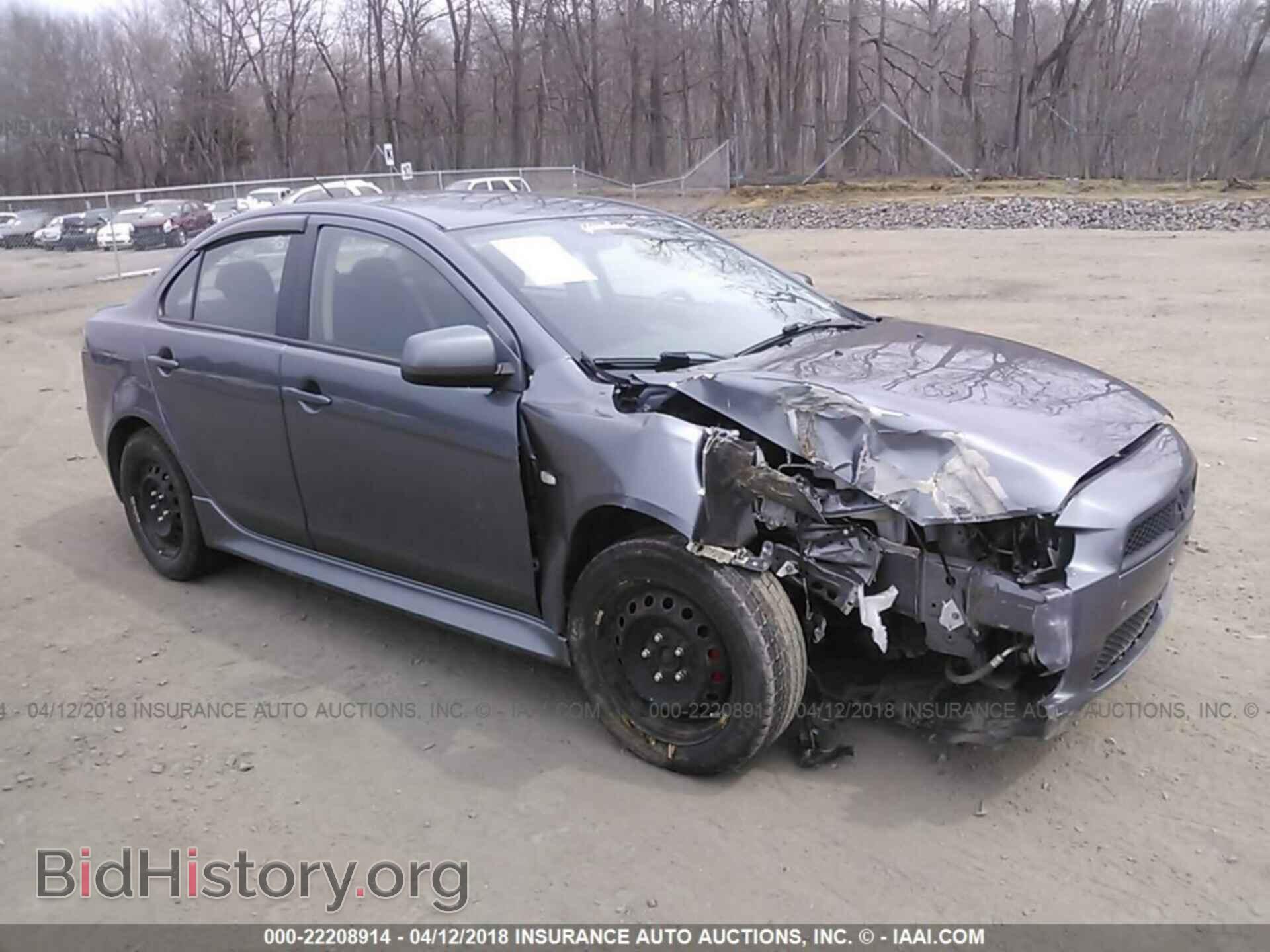 Photo JA32U2FU8BU043384 - Mitsubishi Lancer 2011