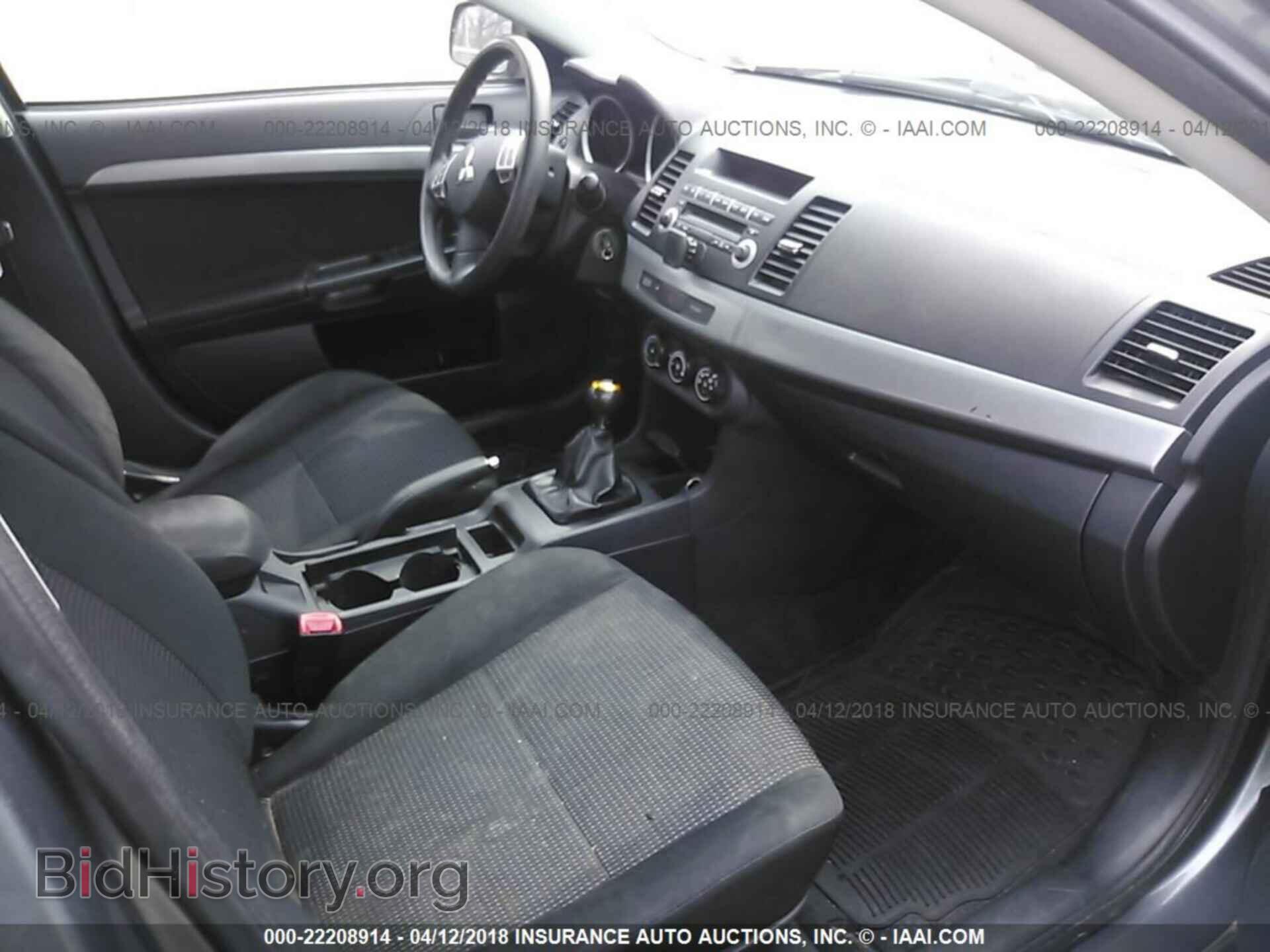 2011 Mitsubishi Lancer - VIN: JA32U2FU8BU043384 - Фото 5
