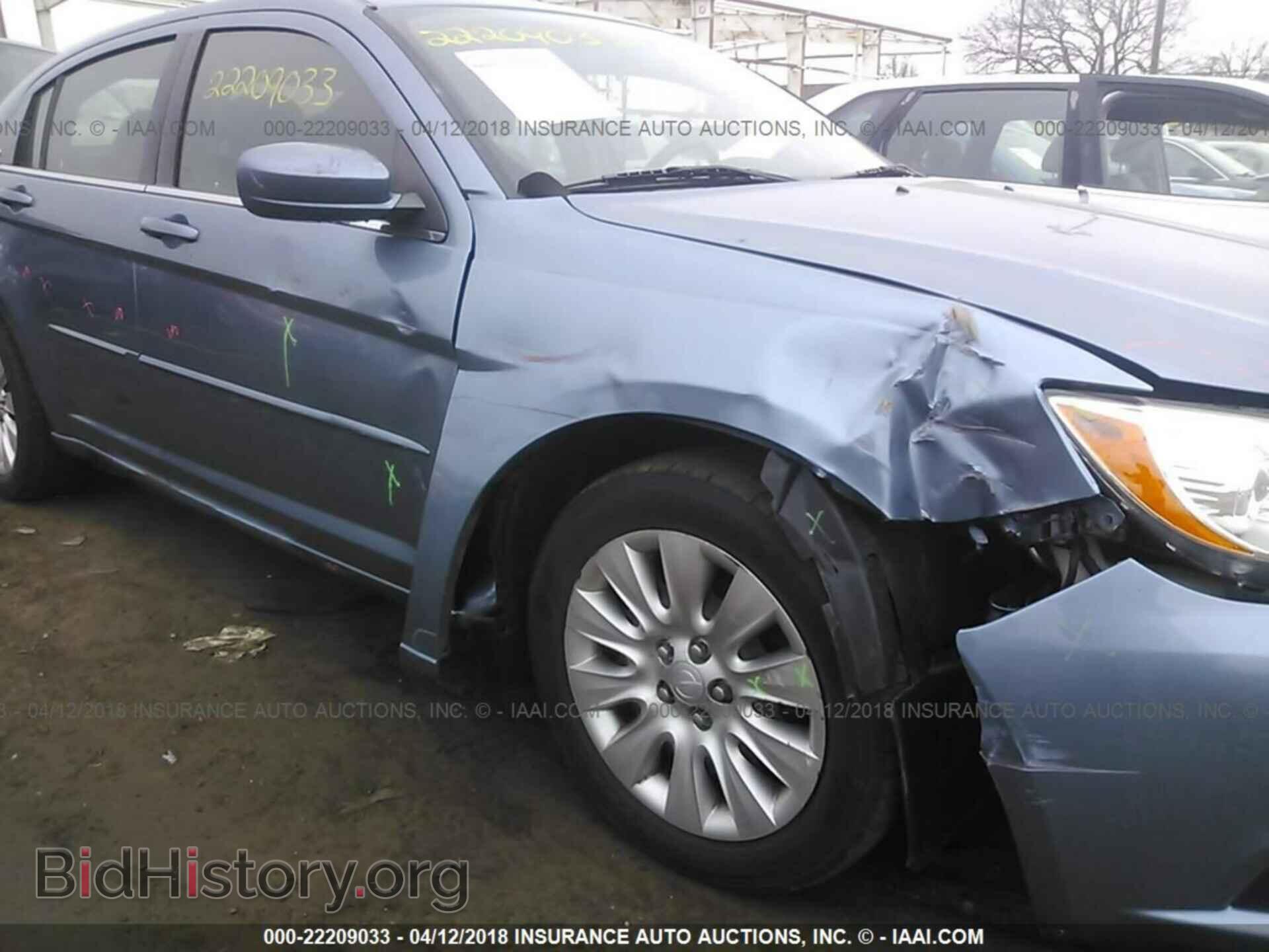 2011 Chrysler 200 - VIN: 1C3BC4FB2BN557874 - Photo 6