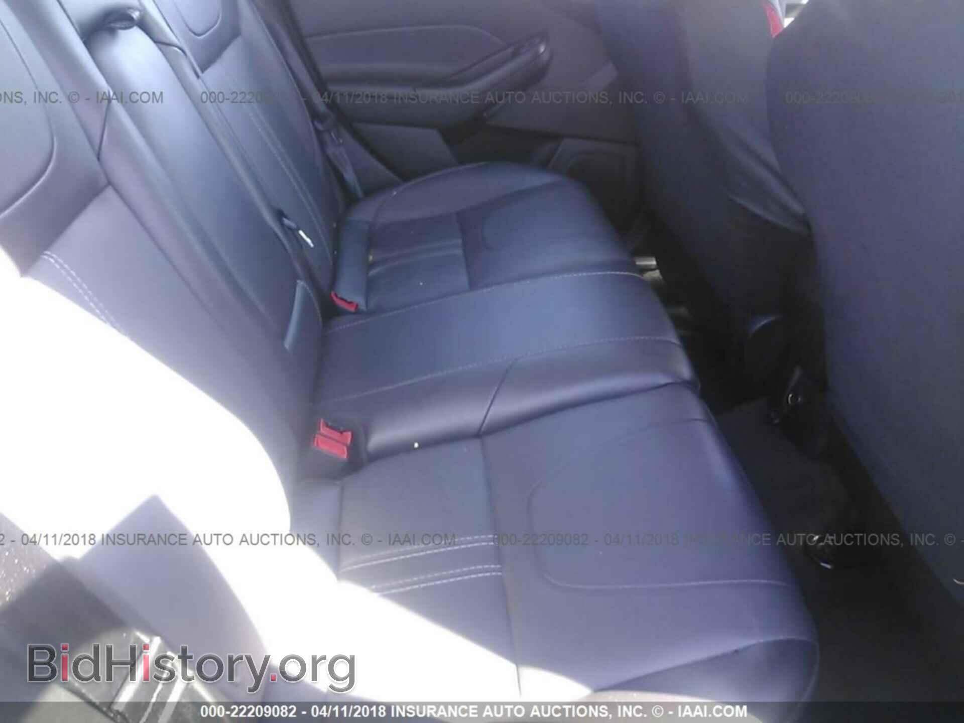 2014 Ford Focus - VIN: 1FADP3F27EL268868 - Photo 8