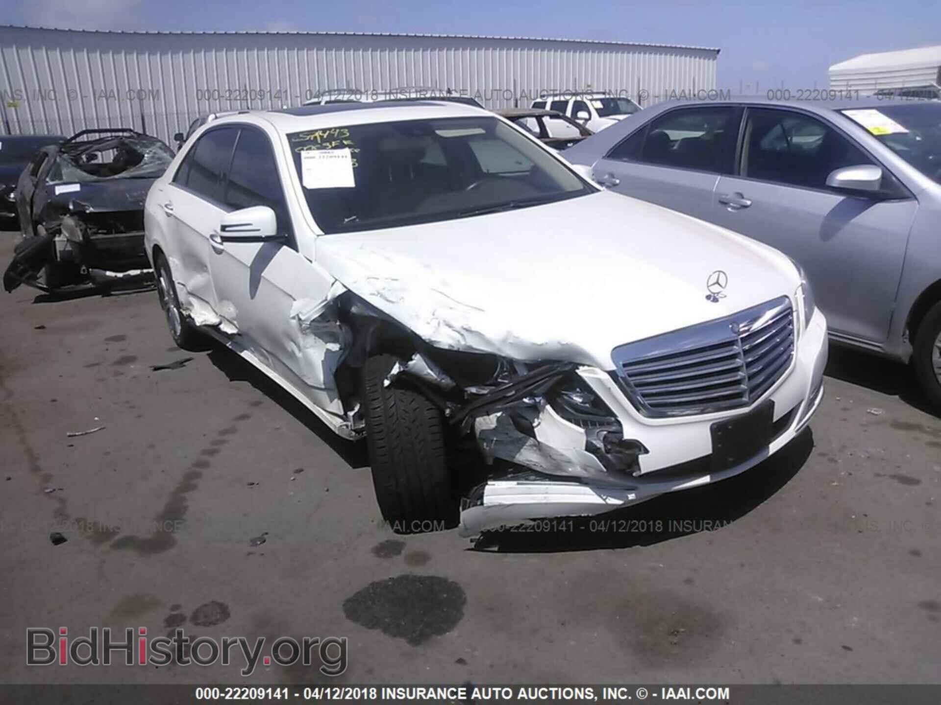 Photo WDDHF5KB0CA554088 - Mercedes-benz E 2012