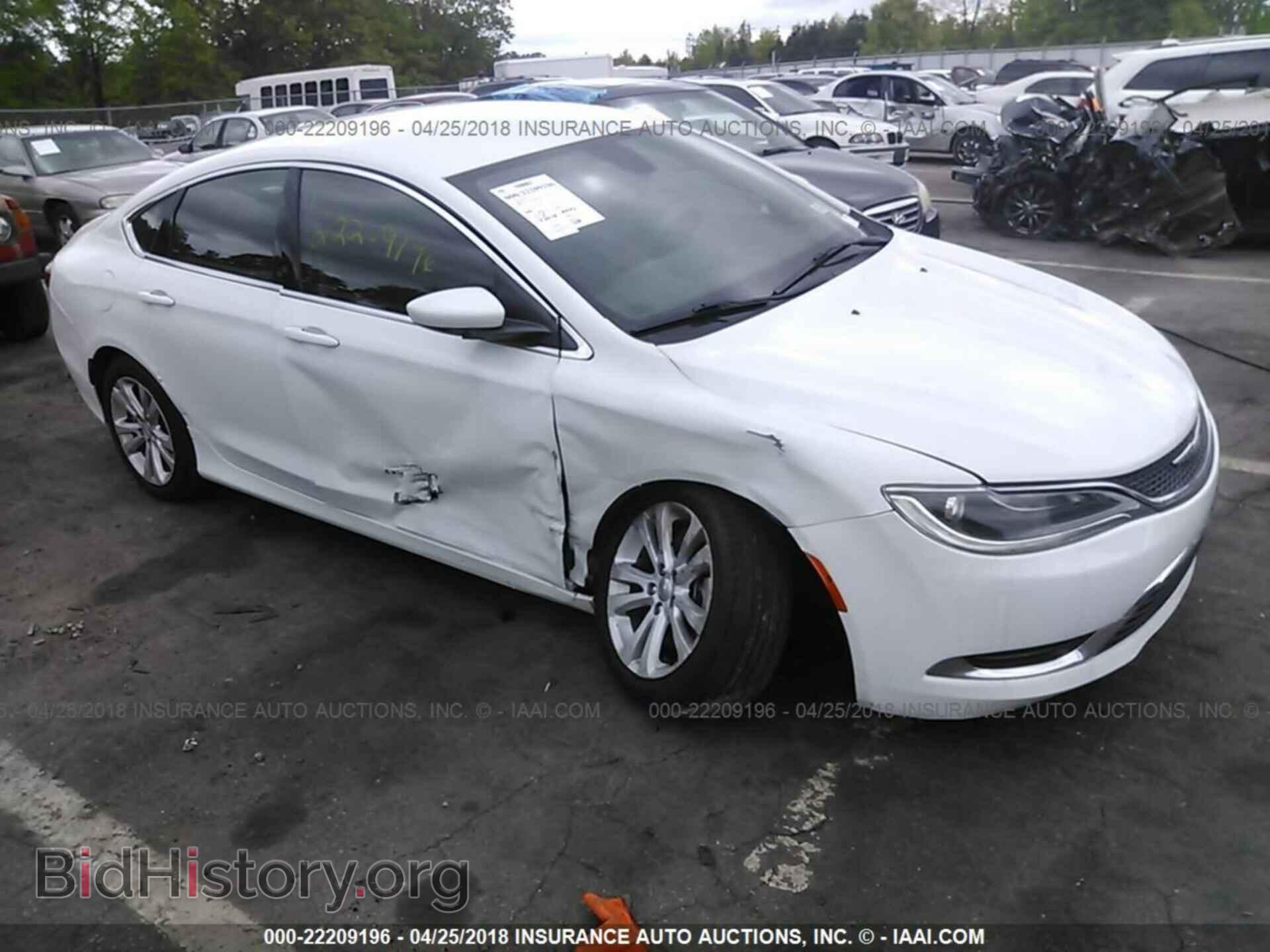 Photo 1C3CCCAB2FN603795 - Chrysler 200 2015