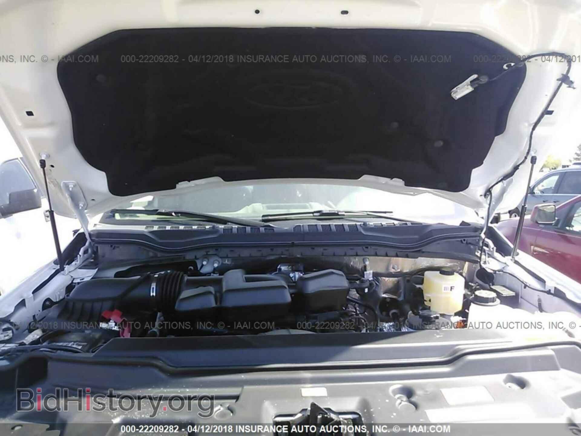 2017 Ford F350 - VIN: 1FDRF3G67HEF06811 - Фото 9