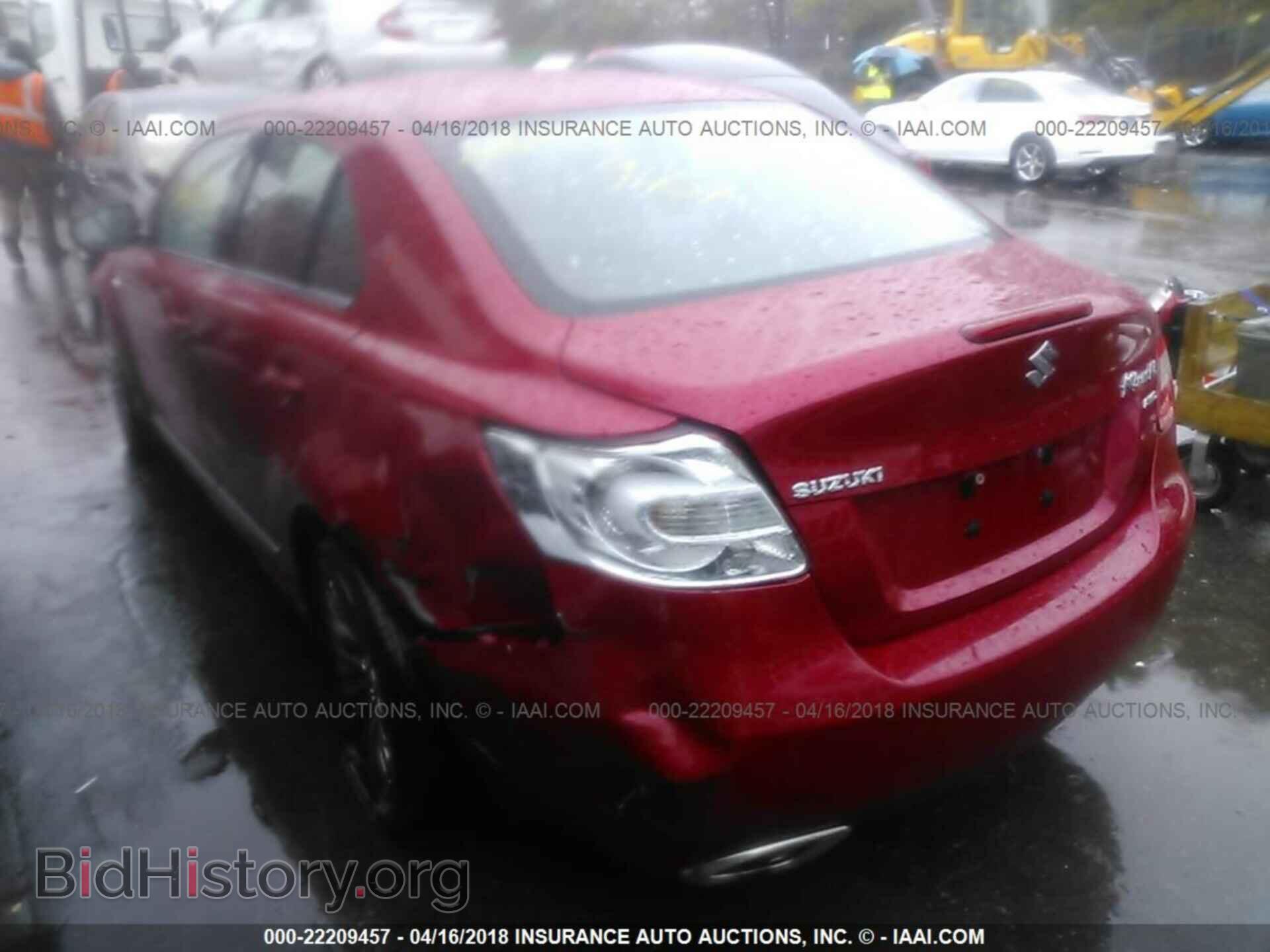 2012 Suzuki Kizashi - VIN: JS2RF9A33C6100426 - Photo 3