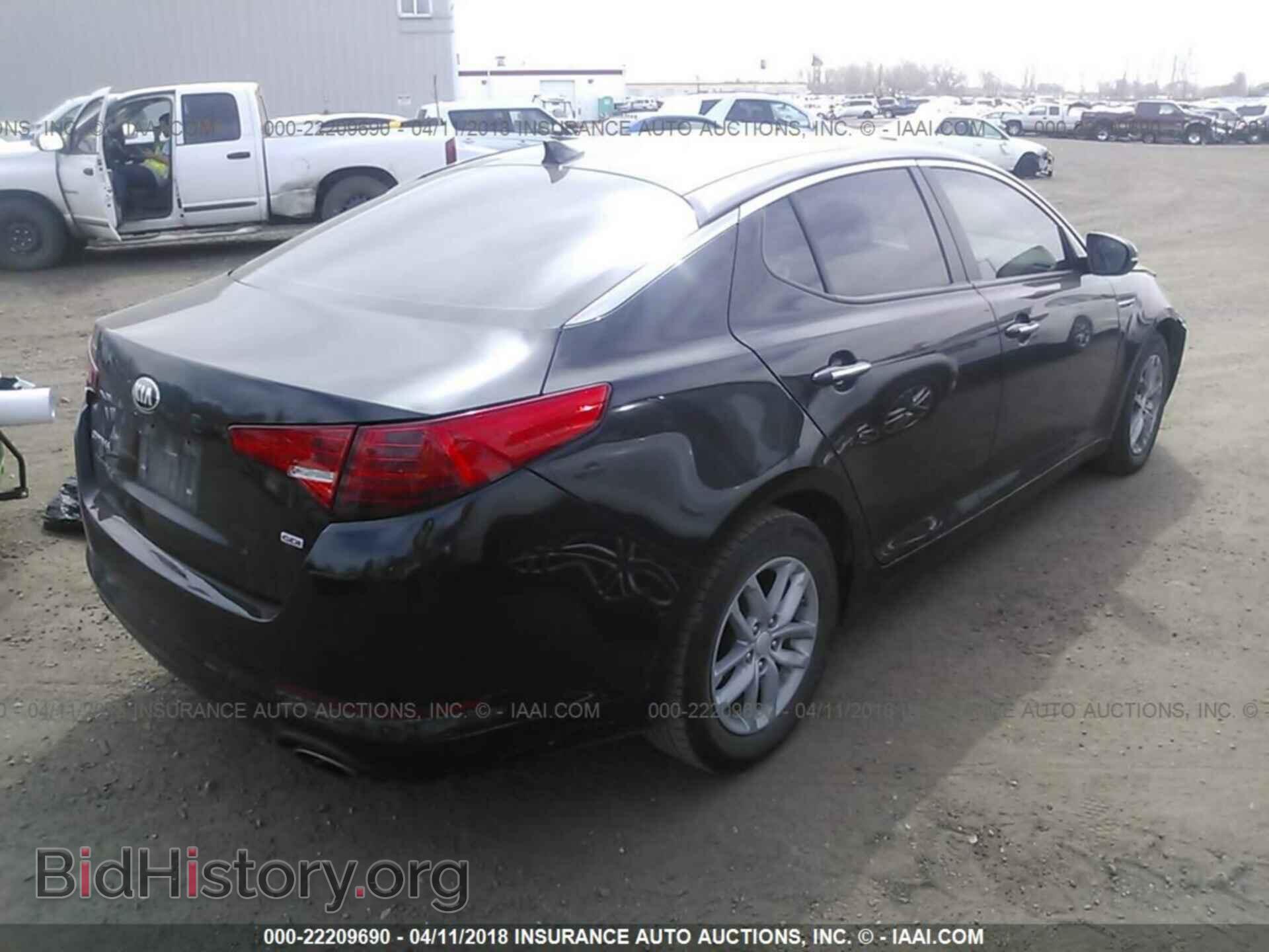 2013 Kia Optima - VIN: 5XXGM4A77DG241855 - Photo 4