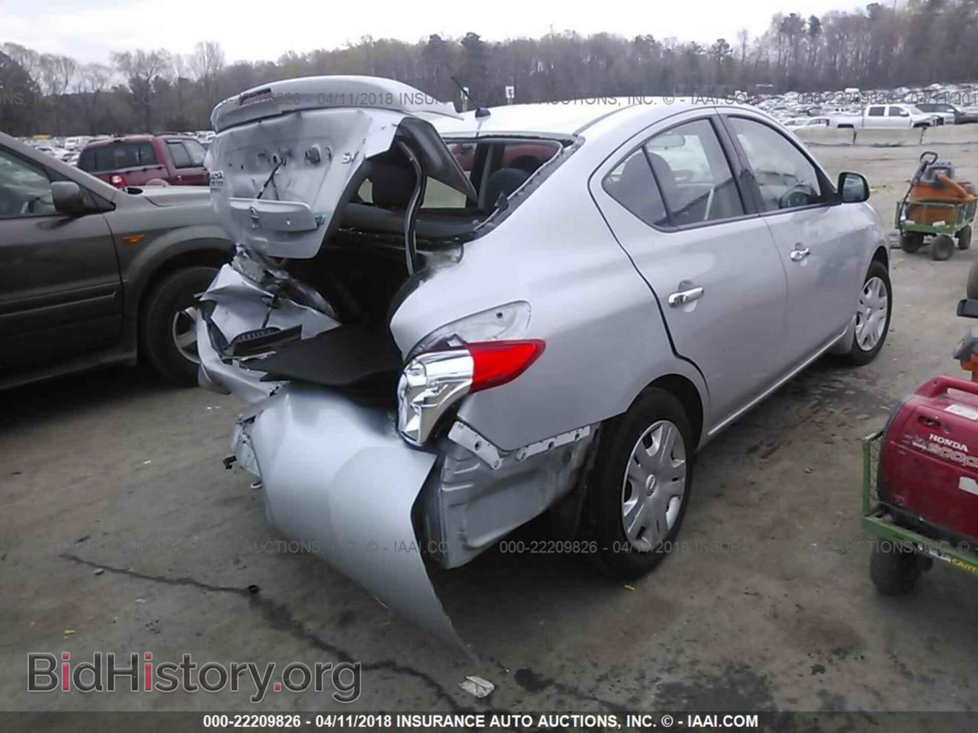 2014 Nissan Versa - VIN: 3N1CN7AP1EK449306 - Photo 4