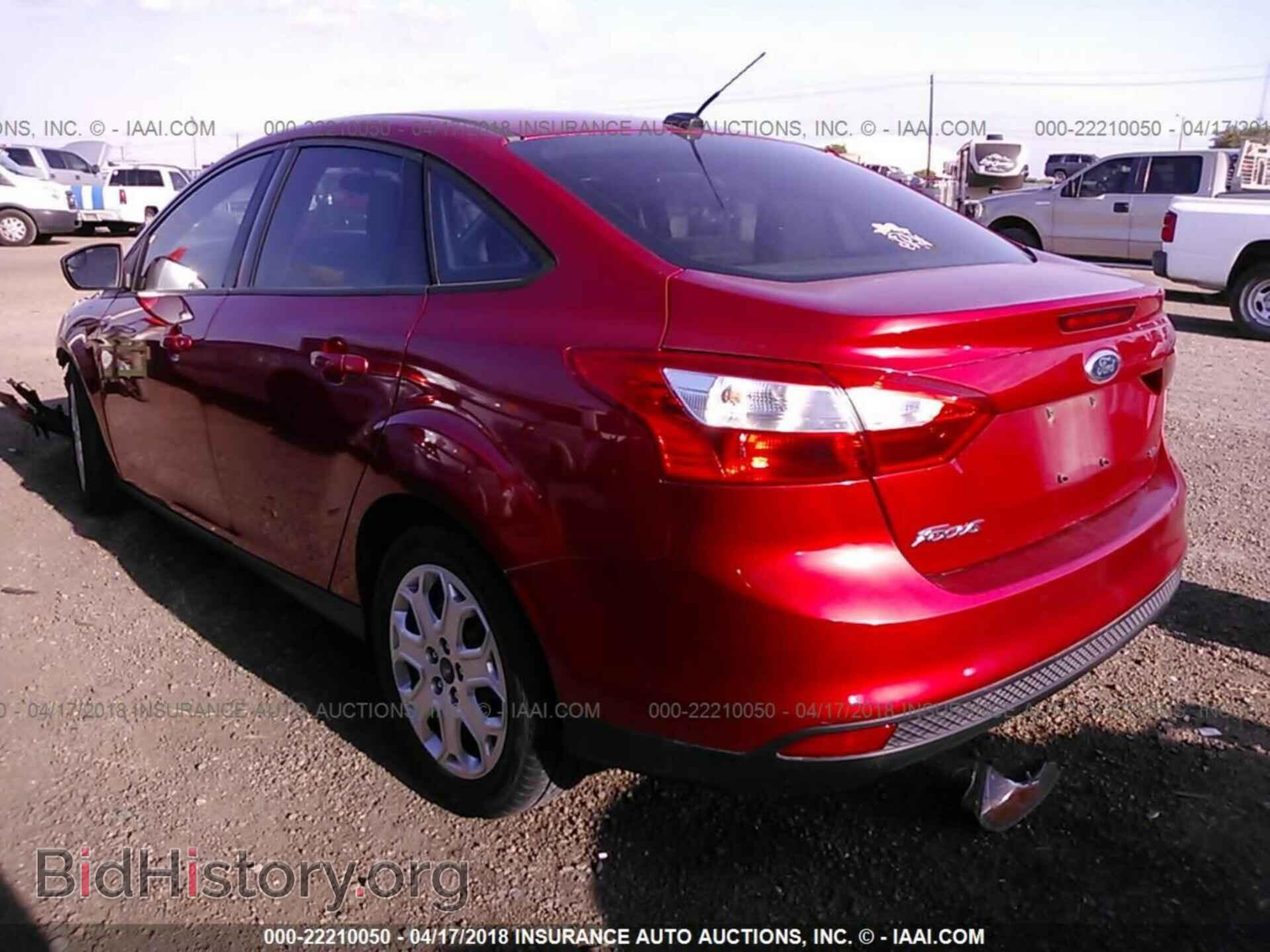 2012 Ford Focus - VIN: 1FAHP3F2XCL108398 - Photo 3