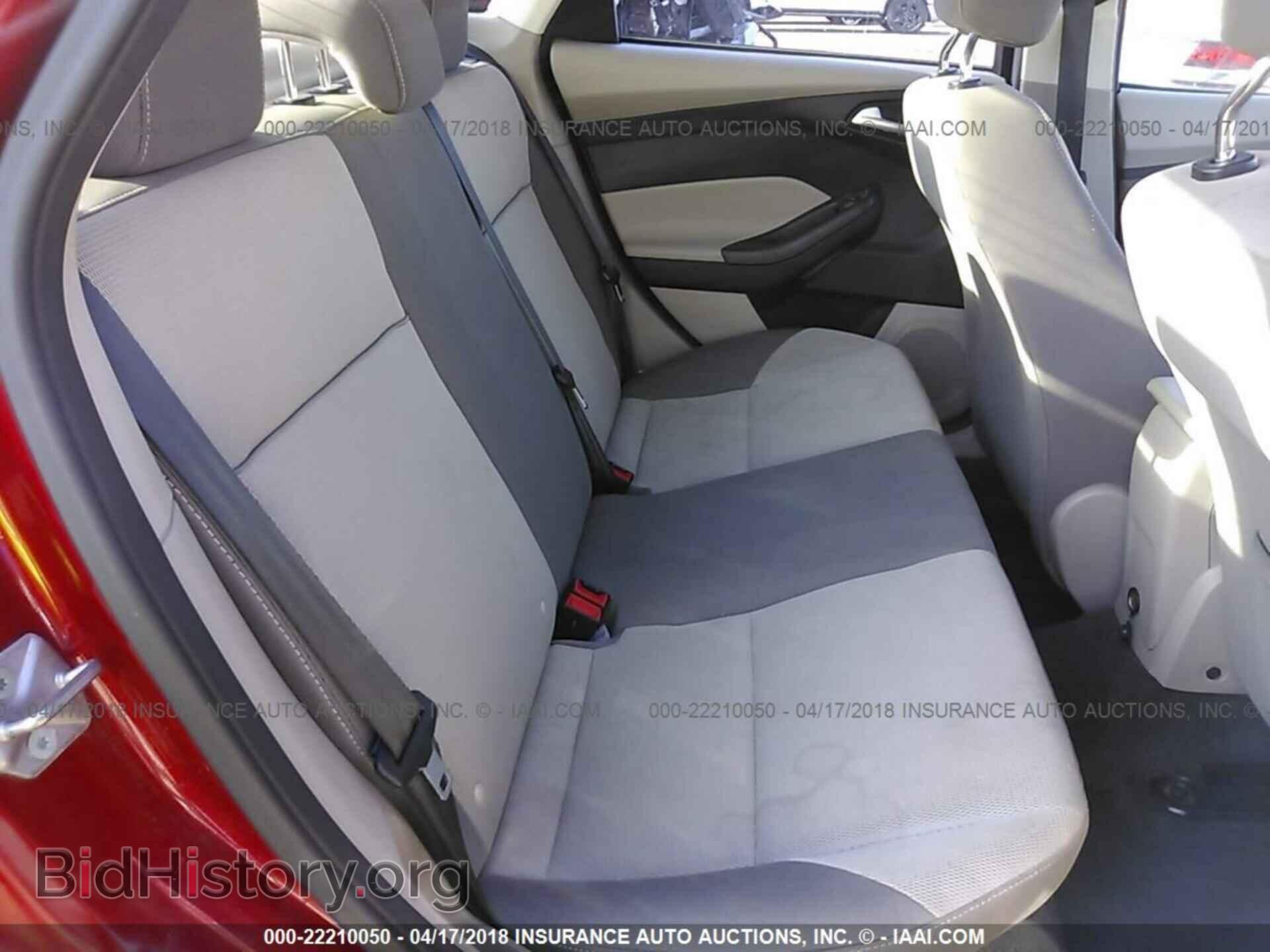 2012 Ford Focus - VIN: 1FAHP3F2XCL108398 - Photo 8