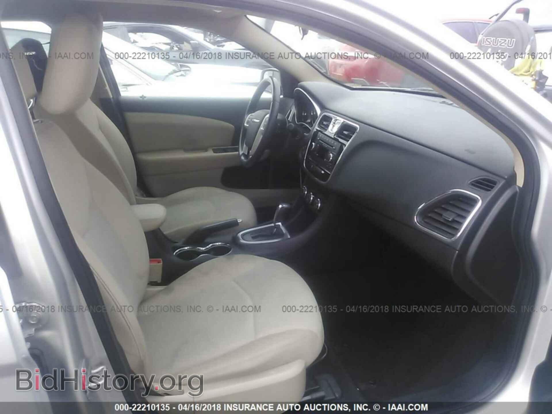 2012 Chrysler 200 - VIN: 1C3CCBBB5CN149241 - Фото 5