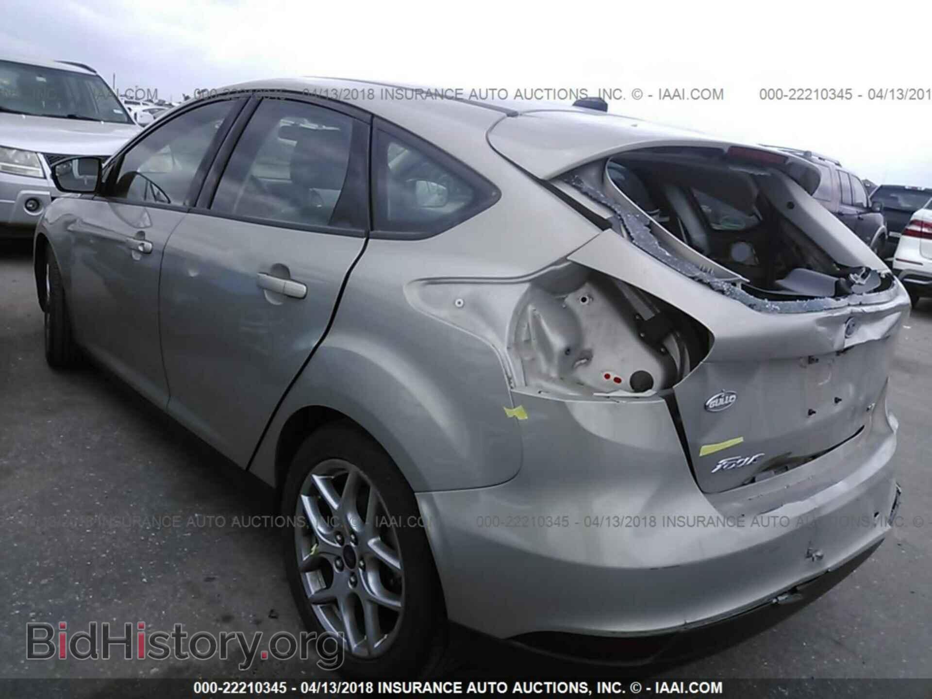 2015 Ford Focus - VIN: 1FADP3K26FL330199 - Photo 3