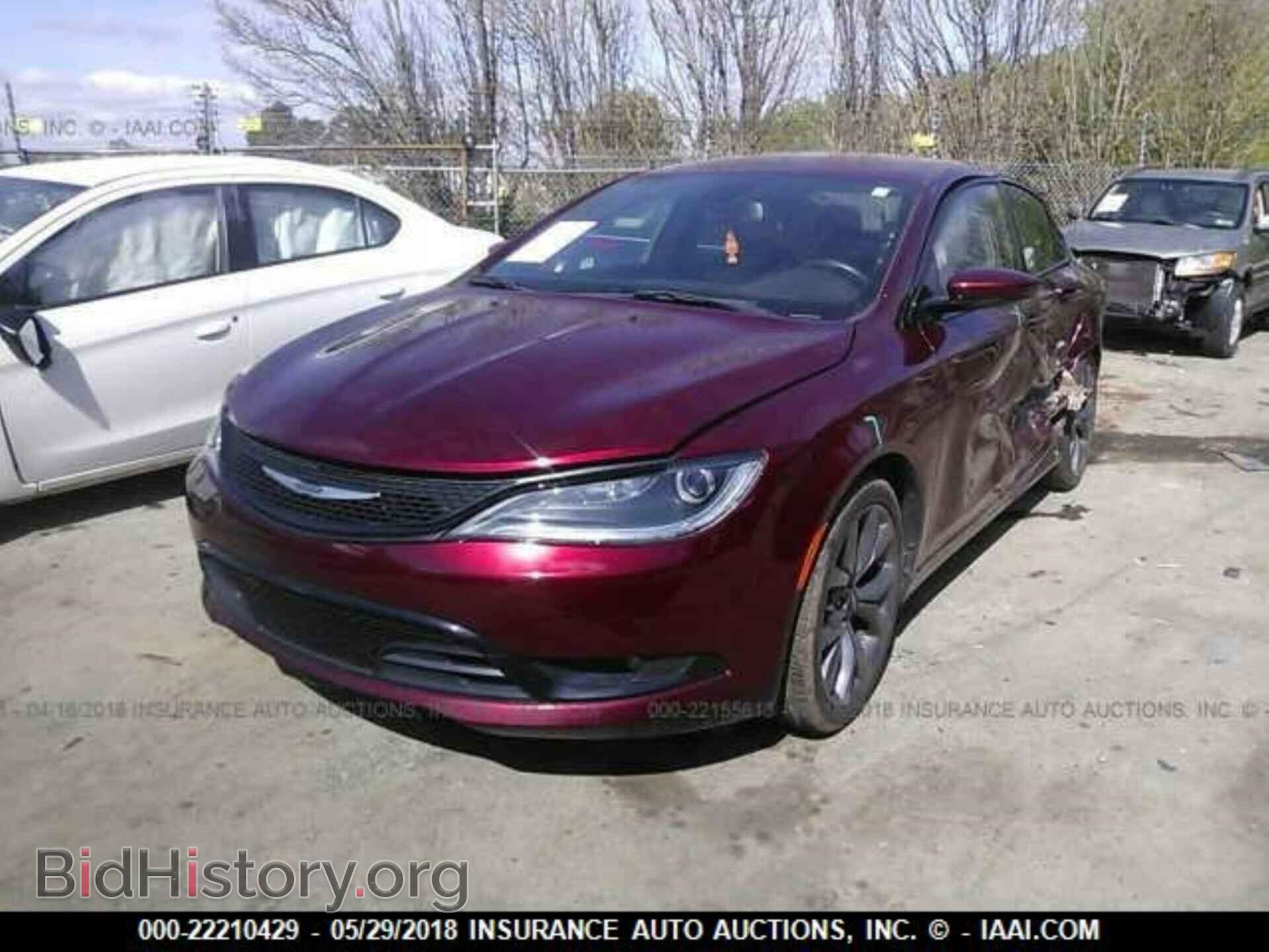 2015 Chrysler 200 - VIN: 1C3CCCBB3FN614531 - Photo 2
