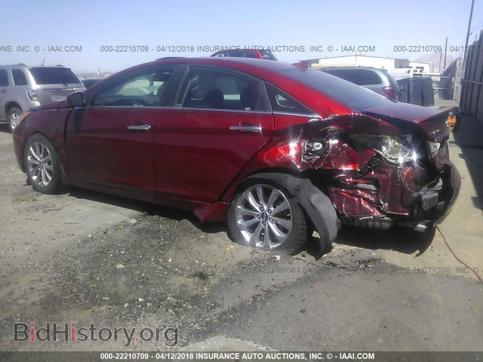 2012 Hyundai Sonata - VIN: 5NPEC4AB5CH486736 - Photo 3