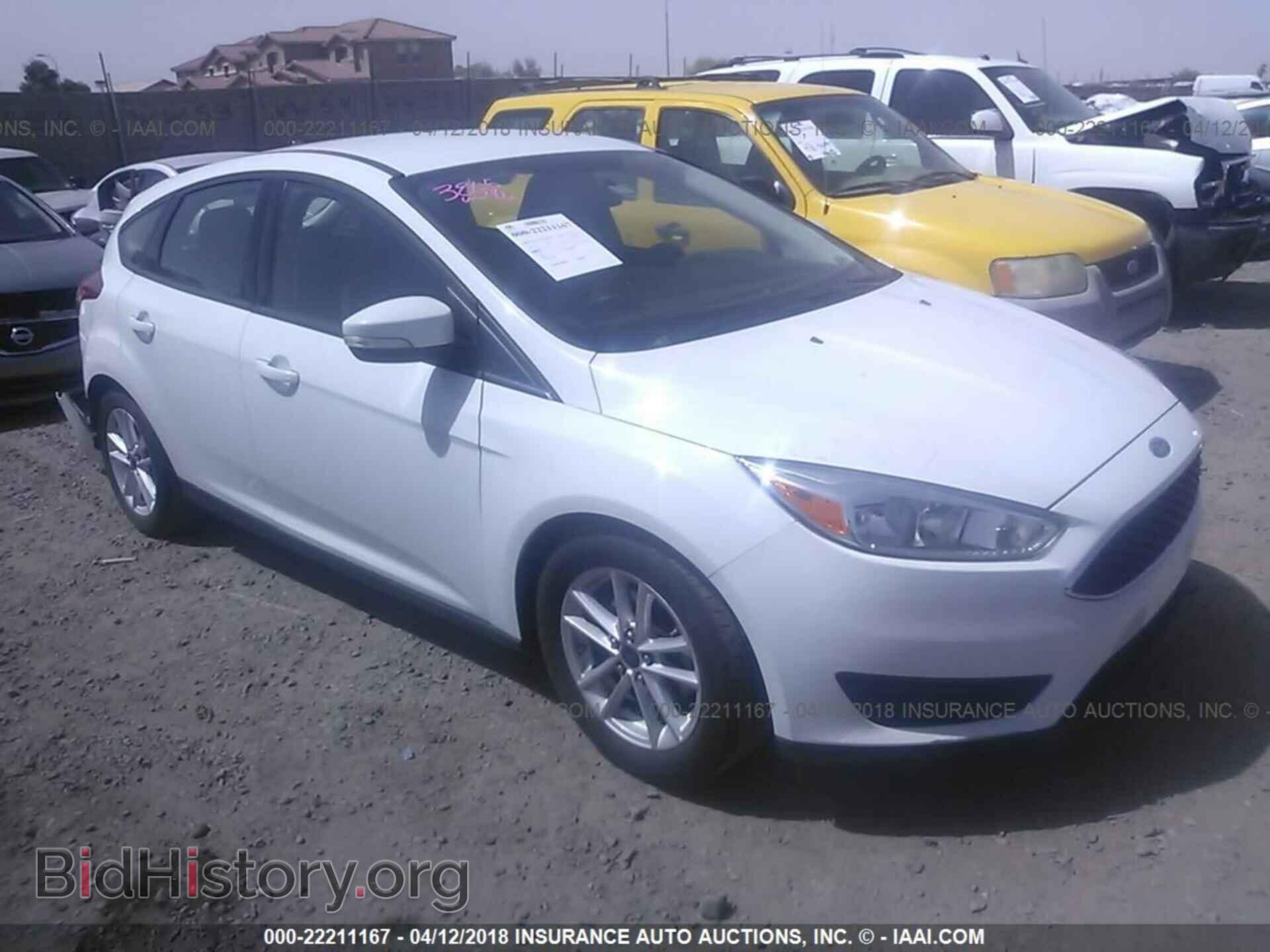 Photo 1FADP3K22FL223571 - Ford Focus 2015
