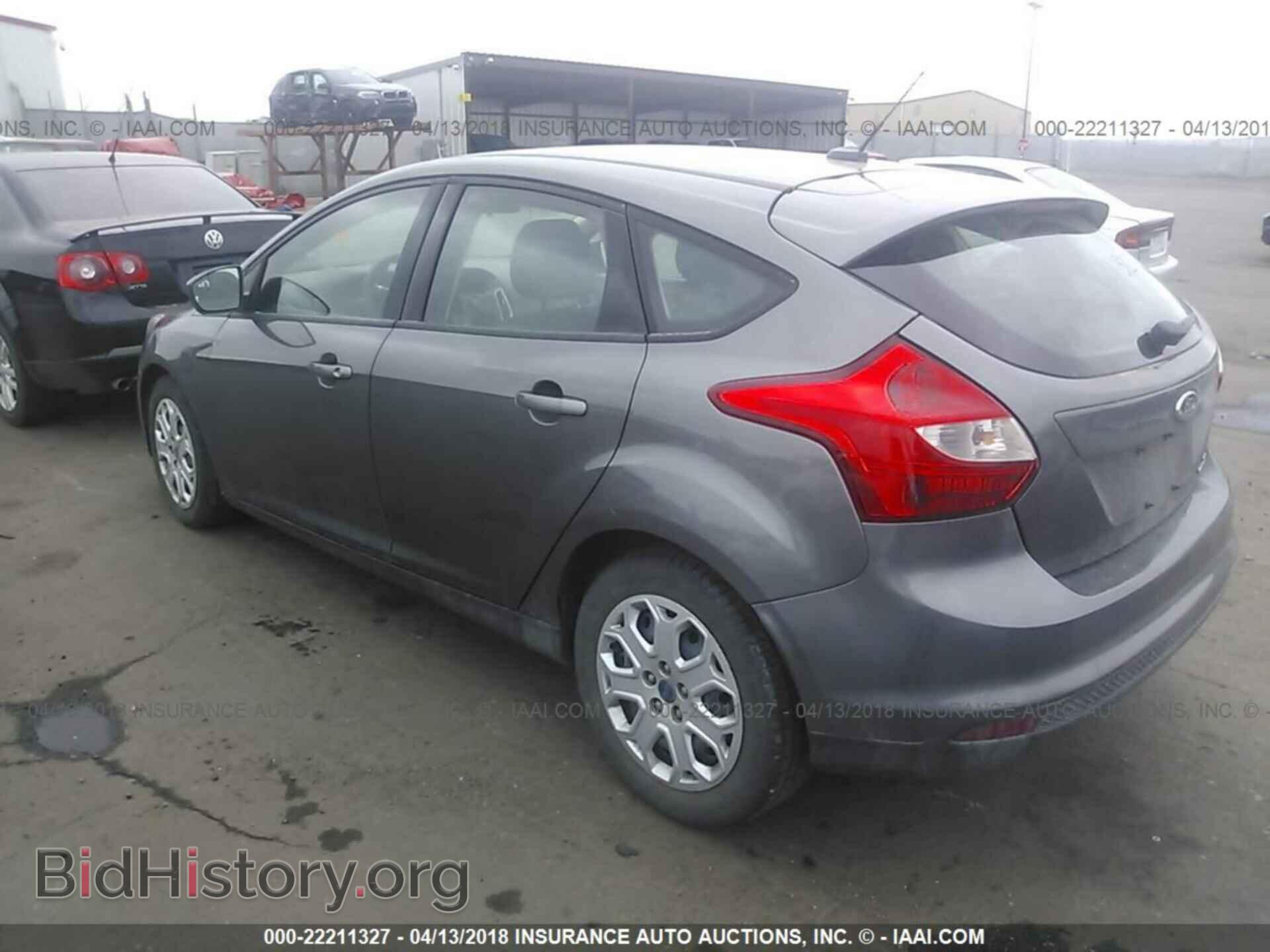 2012 Ford Focus - VIN: 1FAHP3K2XCL466221 - Фото 3