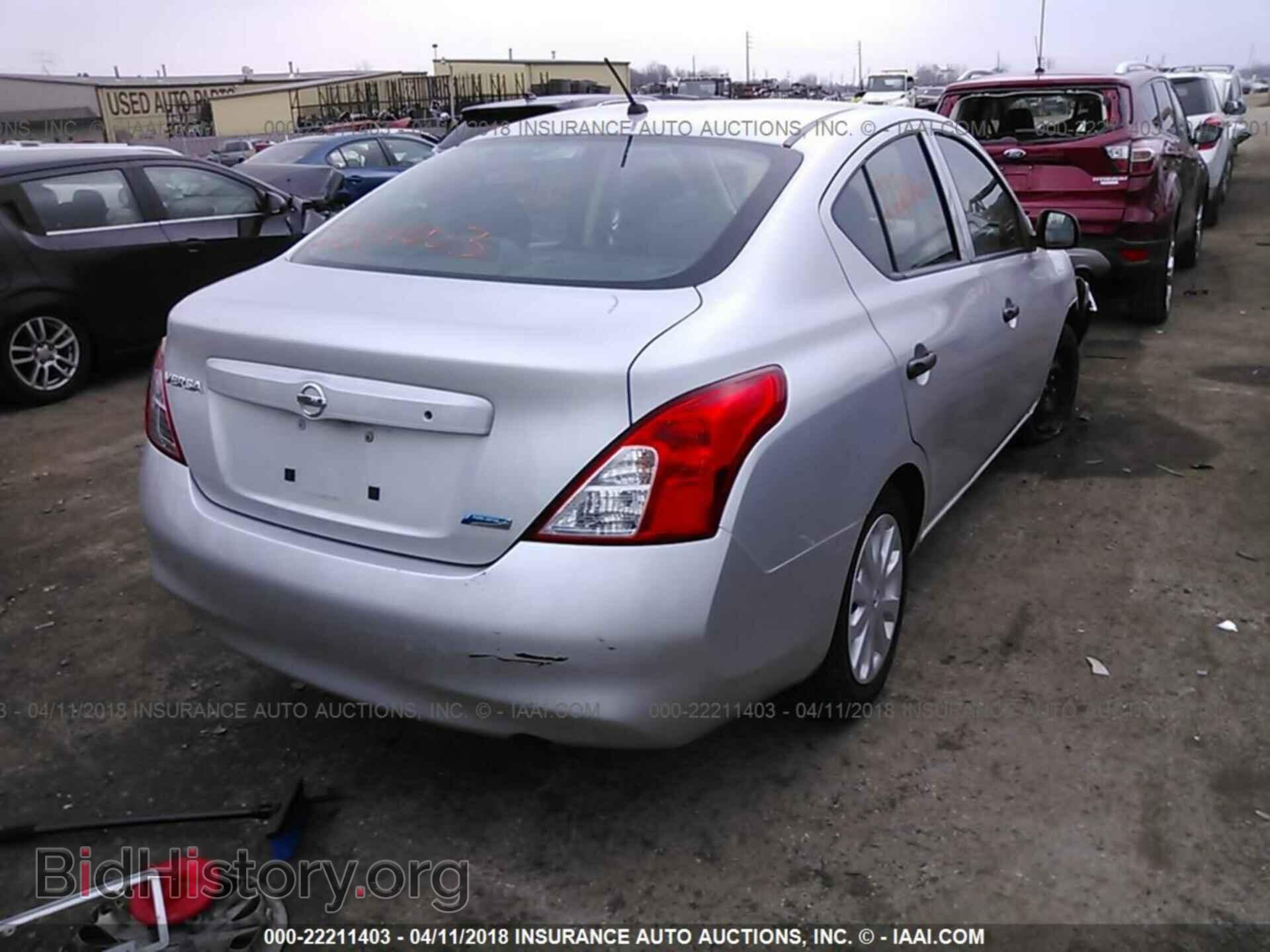 2012 Nissan Versa - VIN: 3N1CN7AP1CL826630 - Фото 4