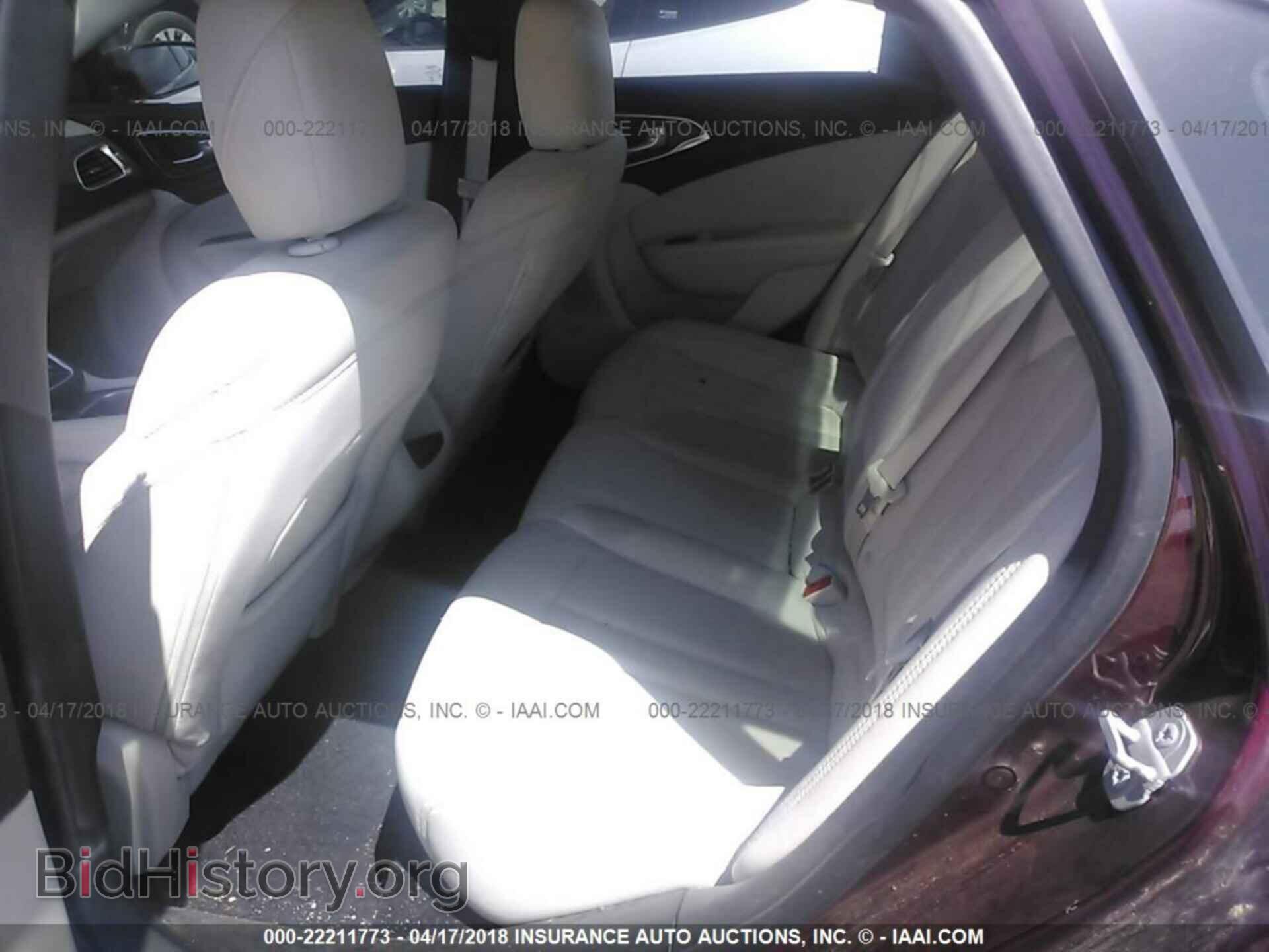 2015 Chrysler 200 - VIN: 1C3CCCAB6FN663045 - Фото 8
