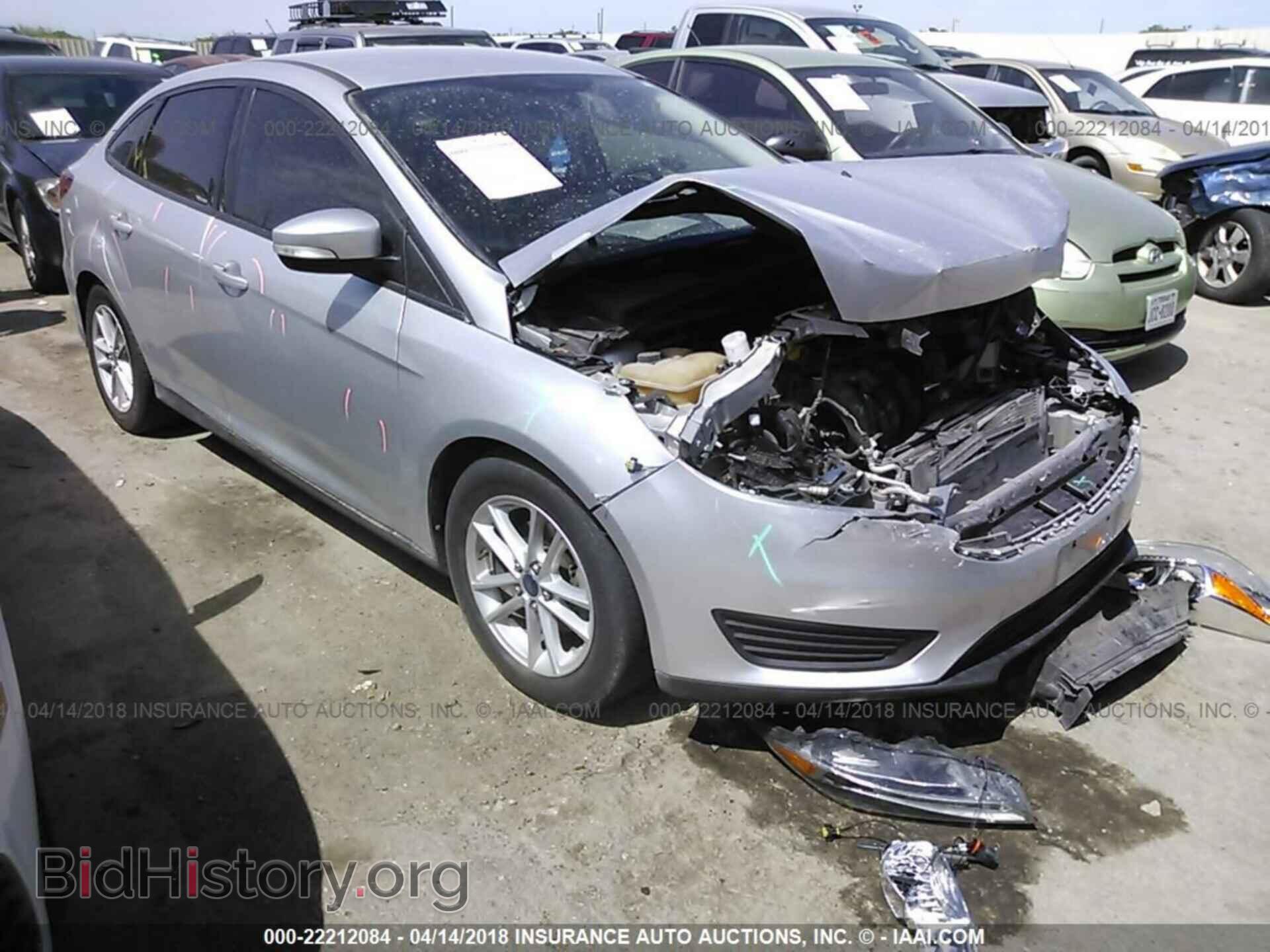 Photo 1FADP3F27FL301661 - Ford Focus 2015