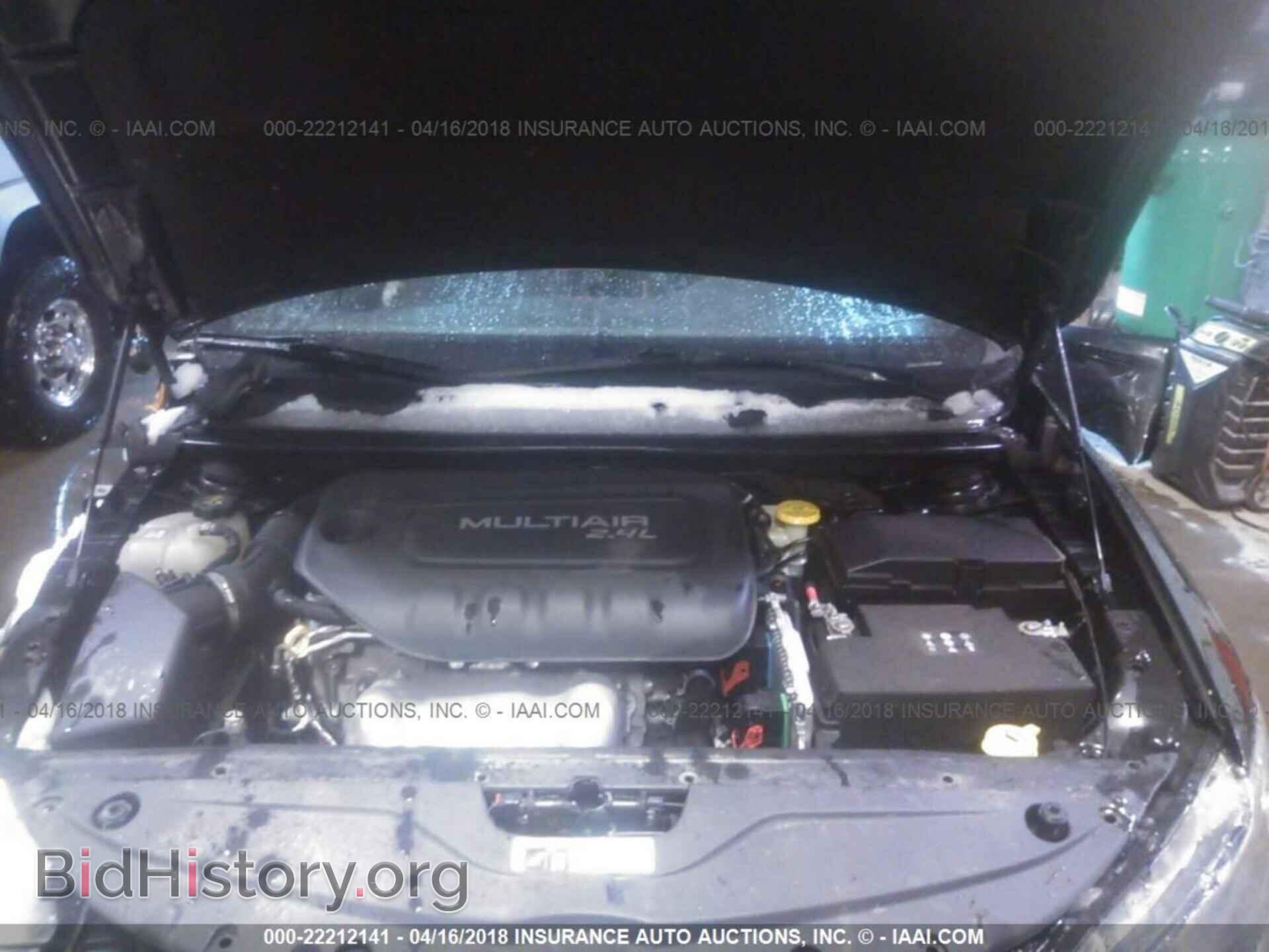 2015 Chrysler 200 - VIN: 1C3CCCBB8FN748094 - Photo 10