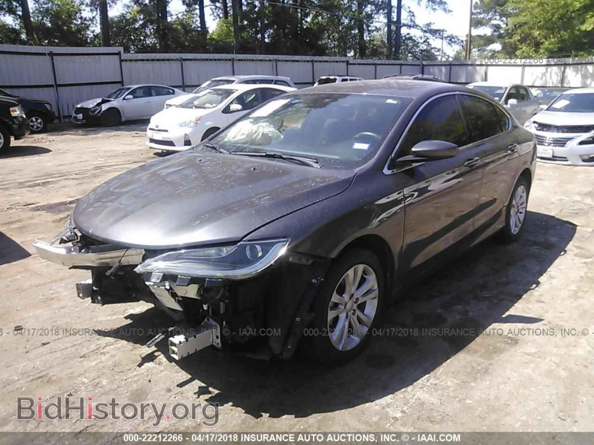 2015 Chrysler 200 - VIN: 1C3CCCAB4FN615009 - Фото 2