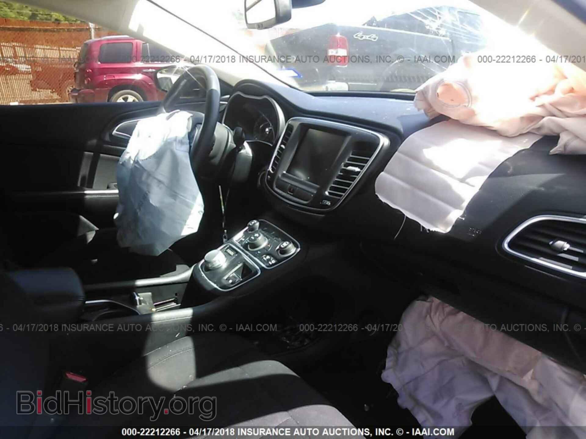 2015 Chrysler 200 - VIN: 1C3CCCAB4FN615009 - Фото 5