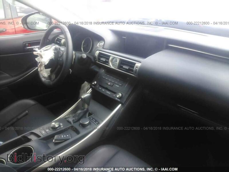 2015 Lexus IS (VIN JTHBF1D29F5075122) — photo 5 of 10