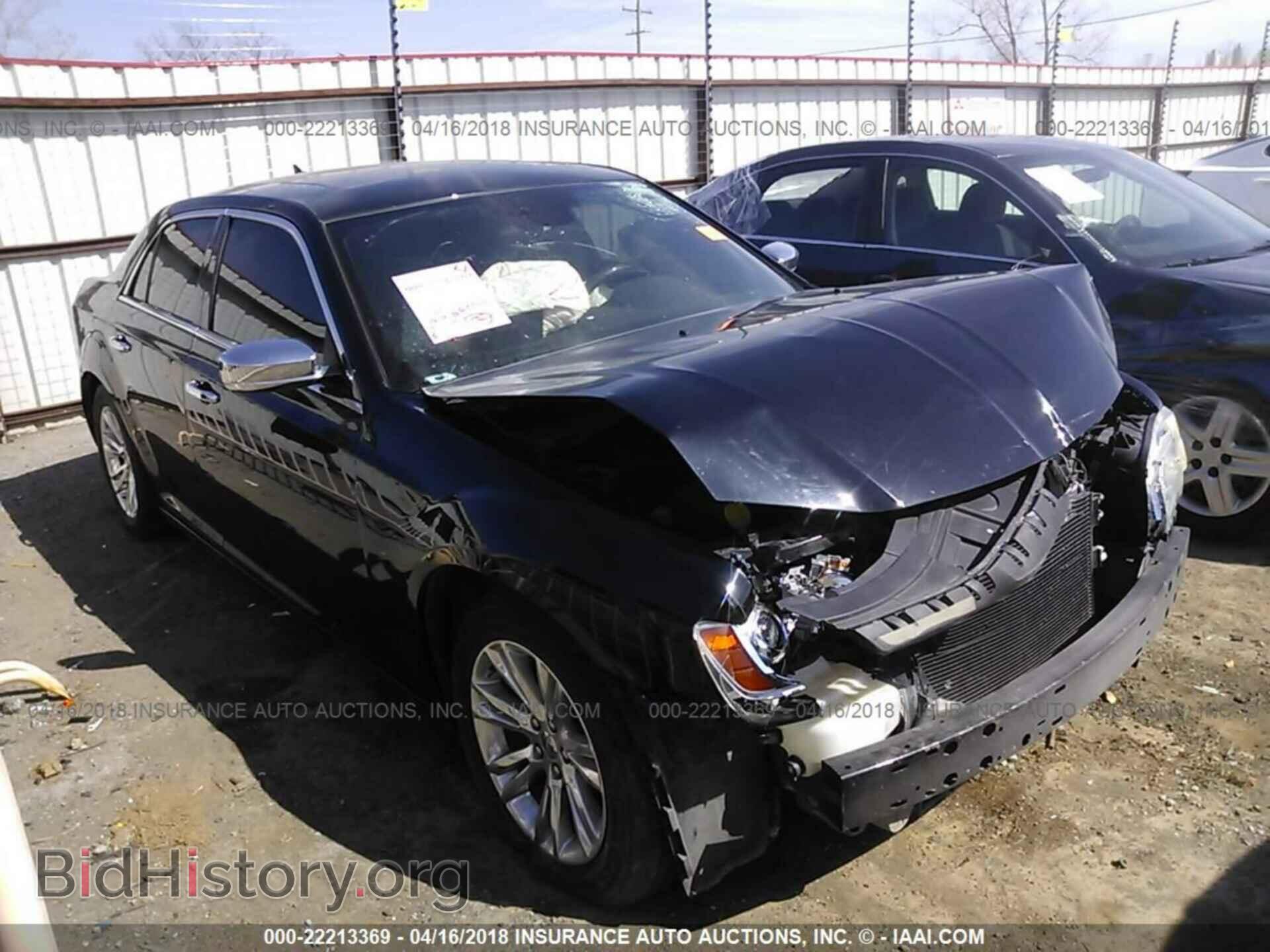 Фотография 2C3CCAET3CH107531 - CHRYSLER 300C 2012