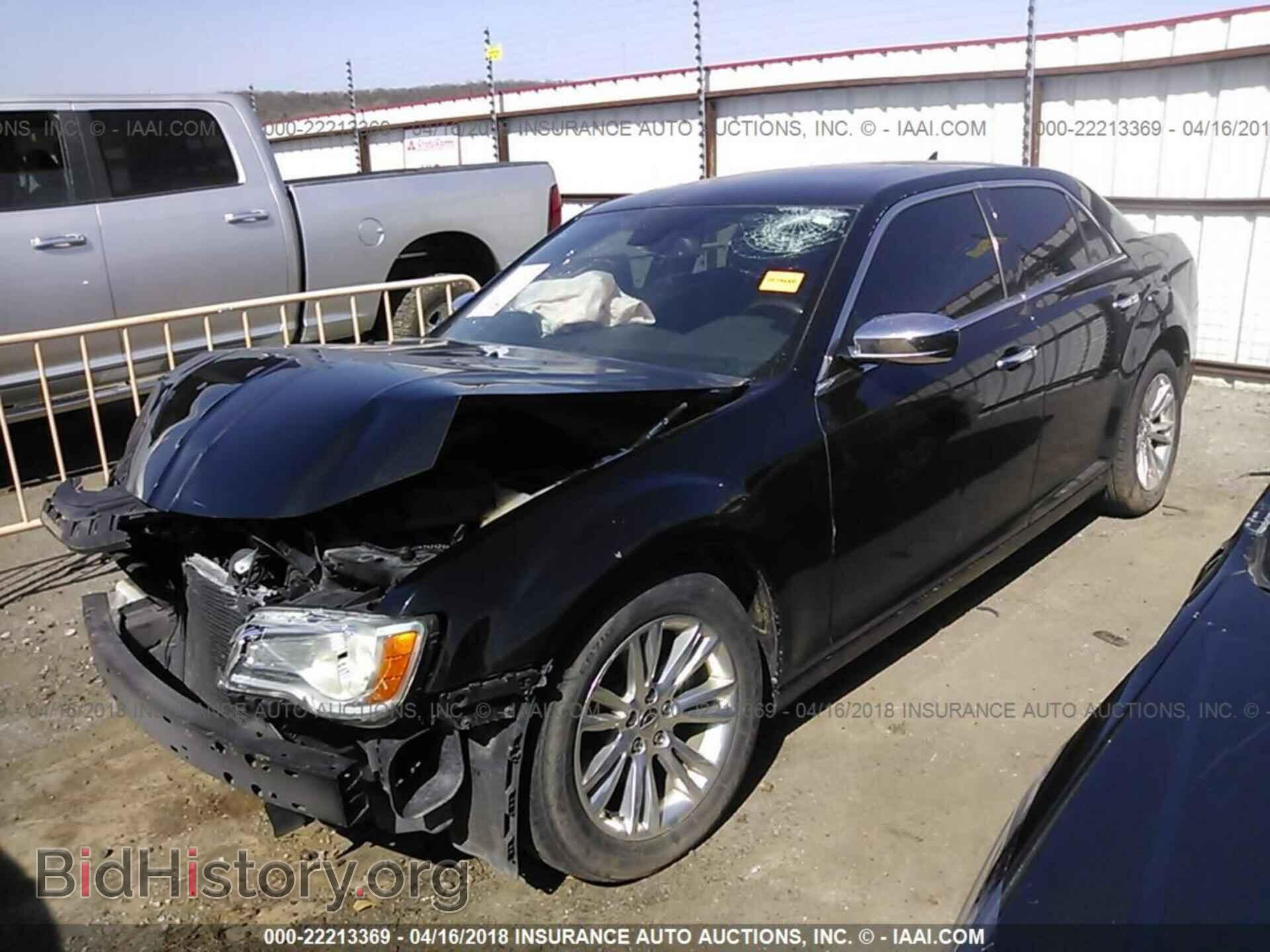 2012 CHRYSLER 300C - VIN: 2C3CCAET3CH107531 - Фото 2