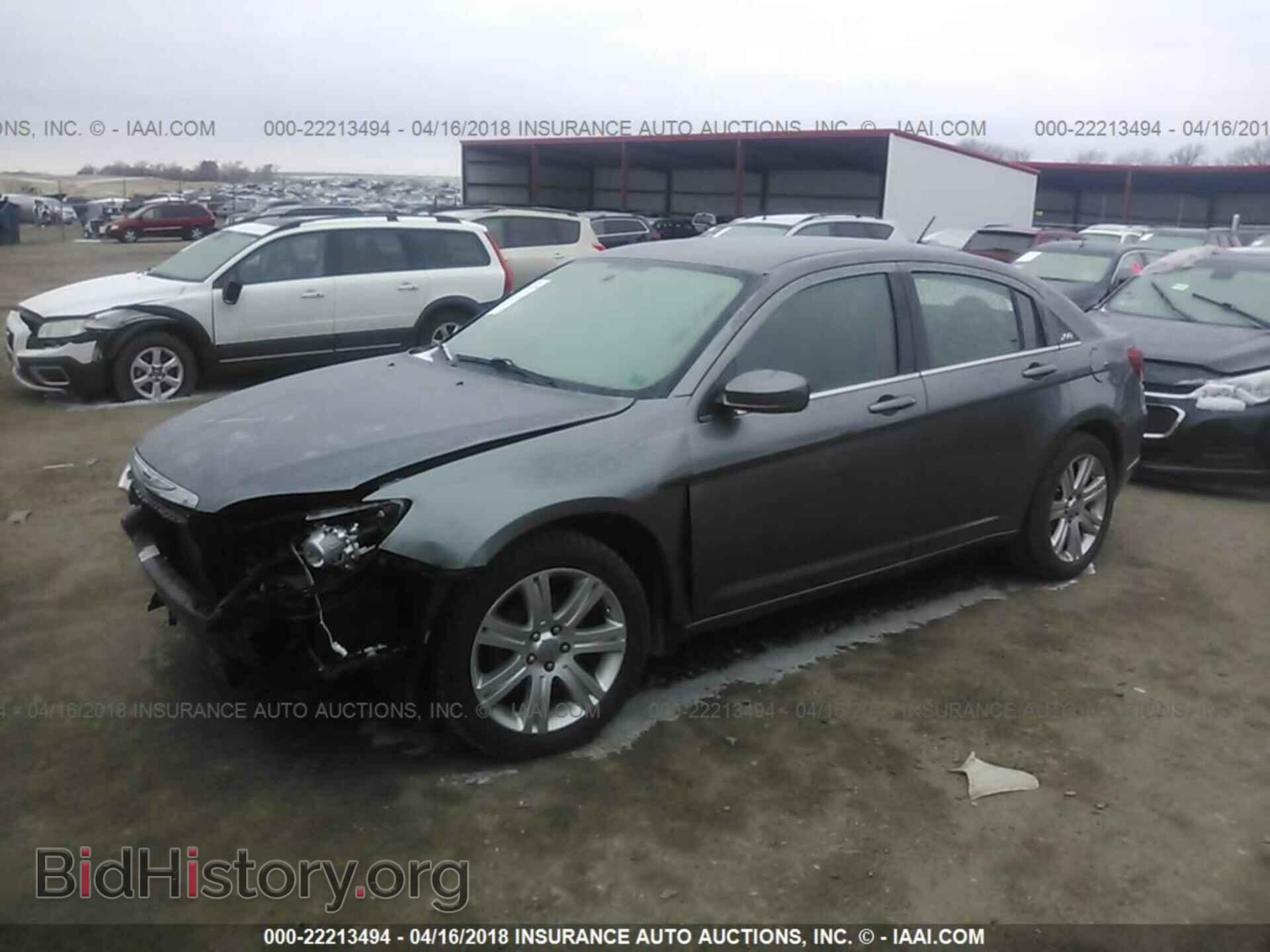 2011 Chrysler 200 - VIN: 1C3BC1FB5BN603230 - Фото 2