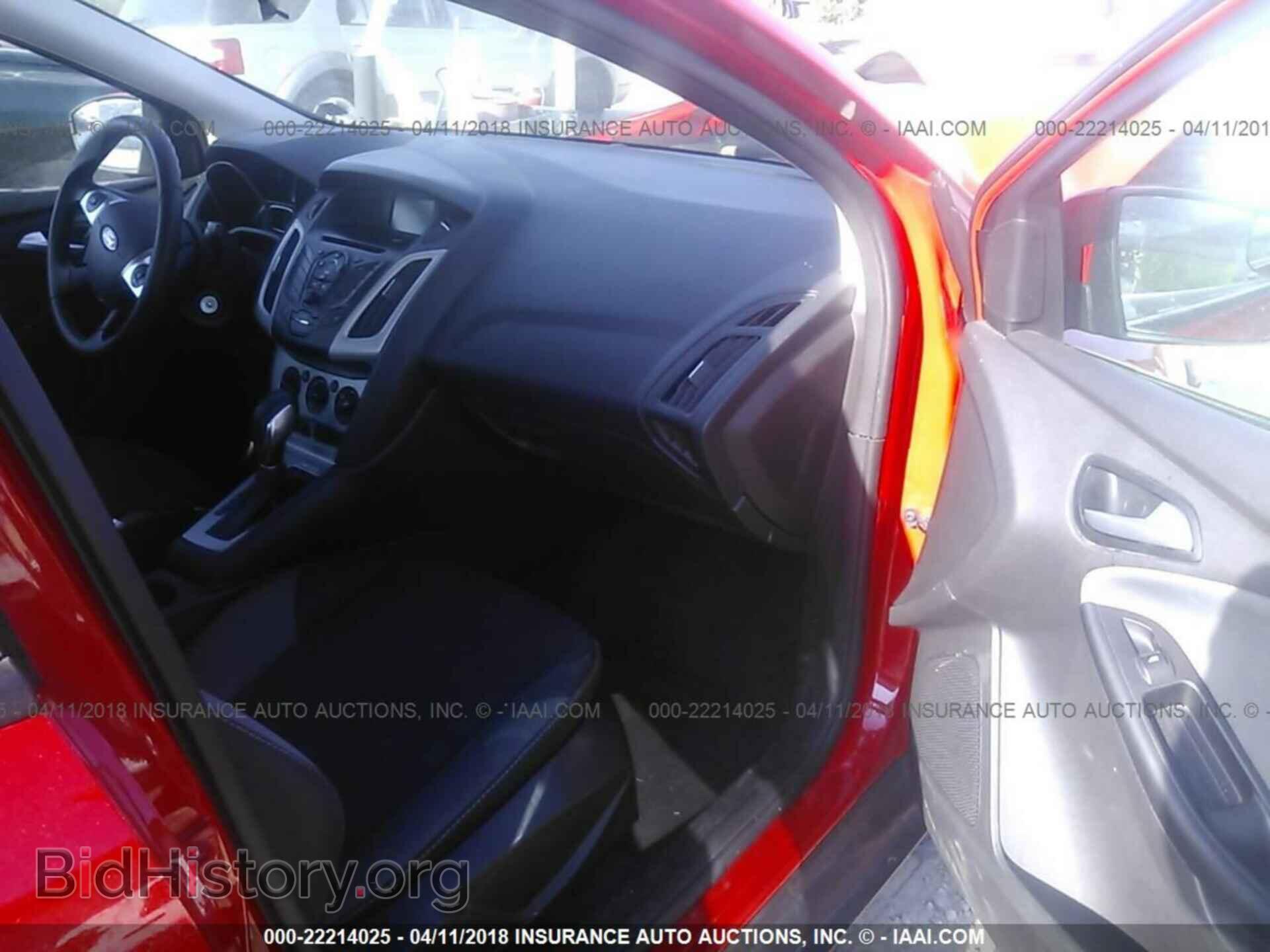 2014 Ford Focus - VIN: 1FADP3K22EL126322 - Фото 5