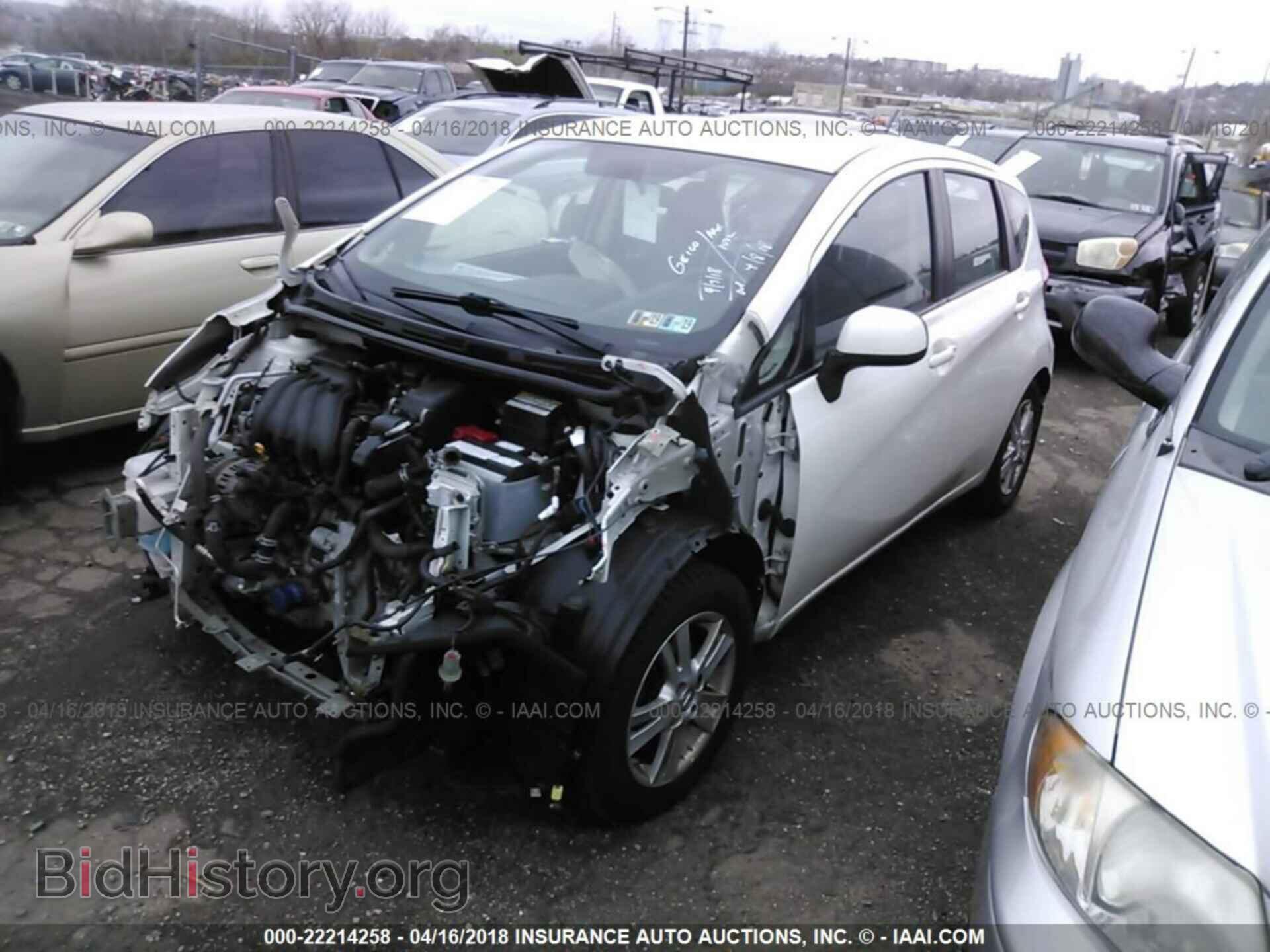 2014 Nissan Versa note - VIN: 3N1CE2CP9EL372002 - Фото 2