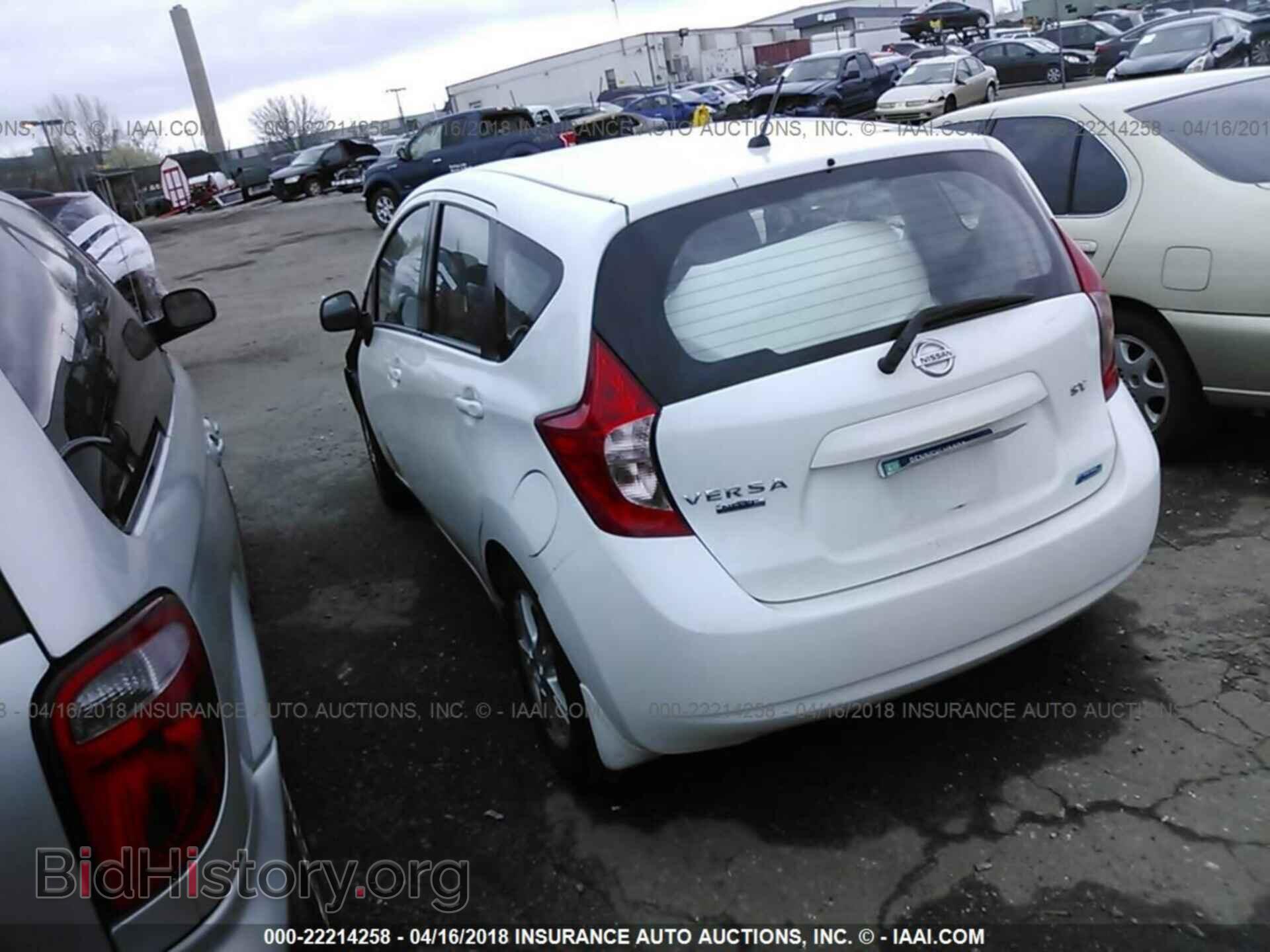 2014 Nissan Versa note - VIN: 3N1CE2CP9EL372002 - Фото 3