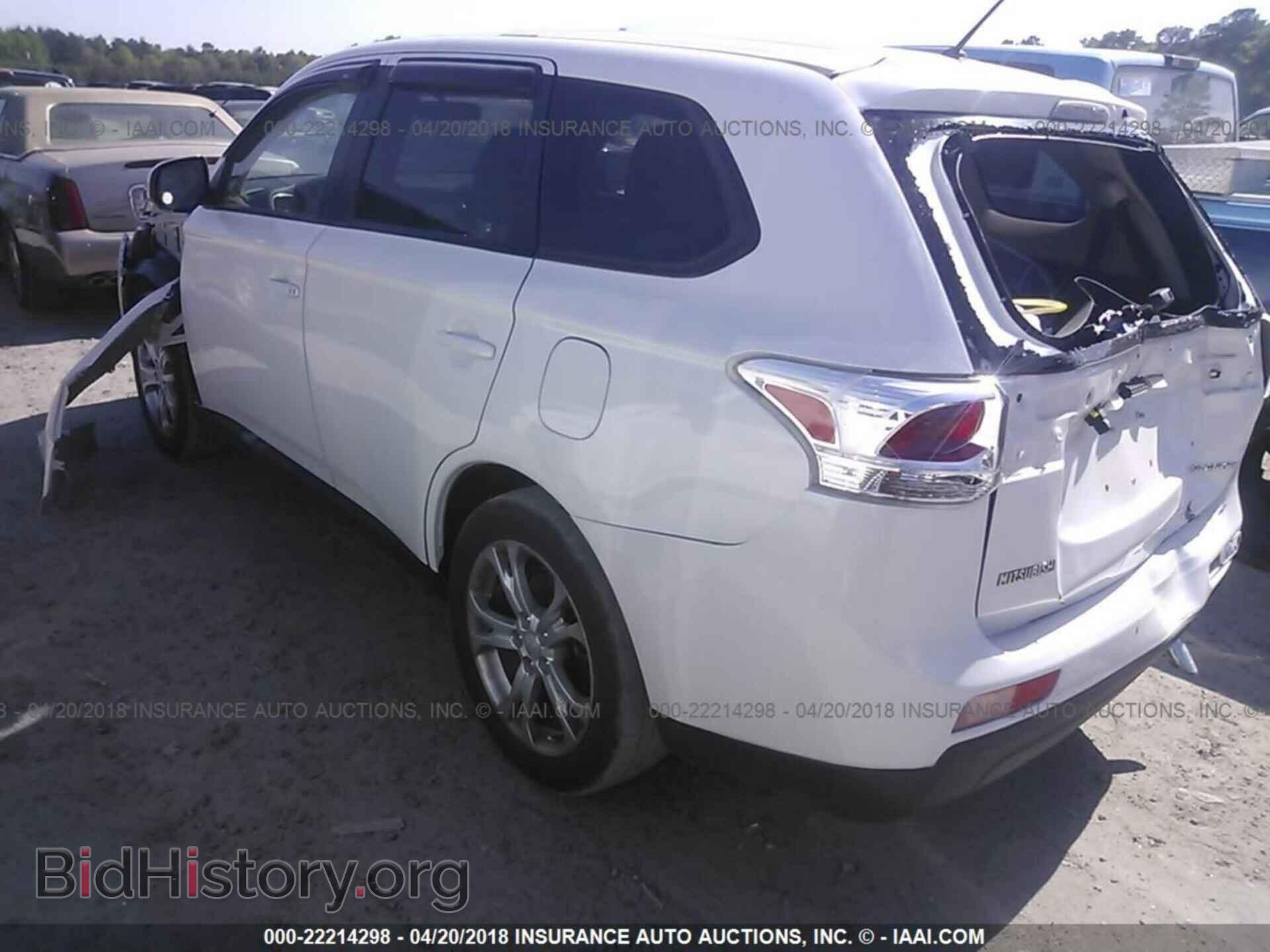 2014 Mitsubishi Outlander - VIN: JA4AD3A39EZ013409 - Фото 3