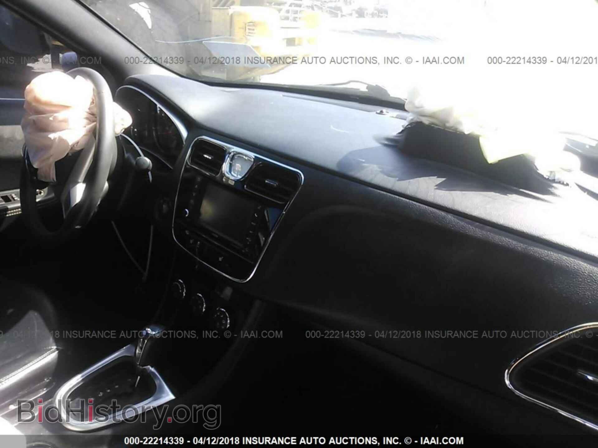 2012 Chrysler 200 - VIN: 1C3CCBHG4CN257451 - Фото 5