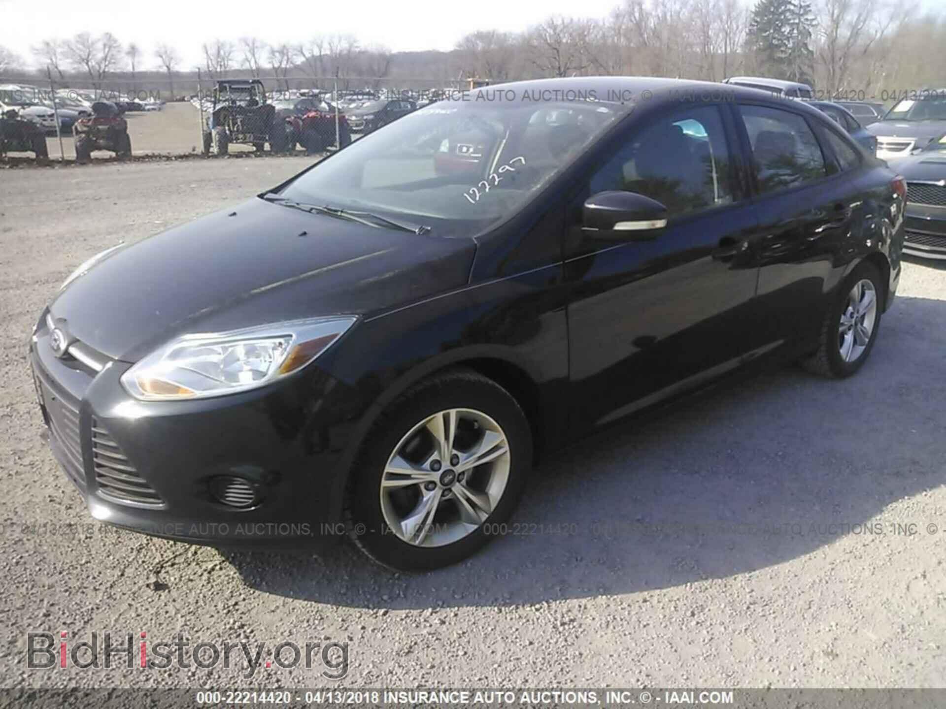 2013 Ford Focus - VIN: 1FADP3F28DL122297 - Photo 2