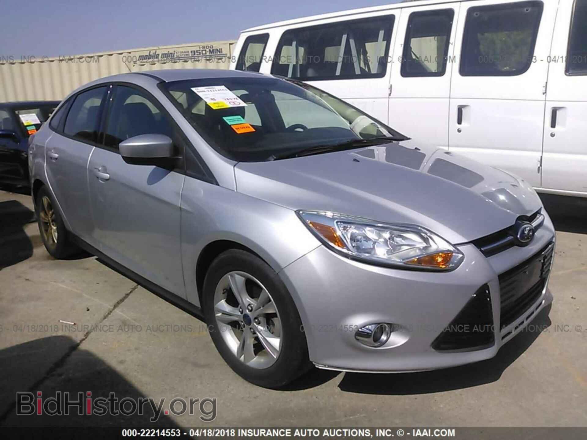 Photo 1FAHP3F25CL391177 - Ford Focus 2012