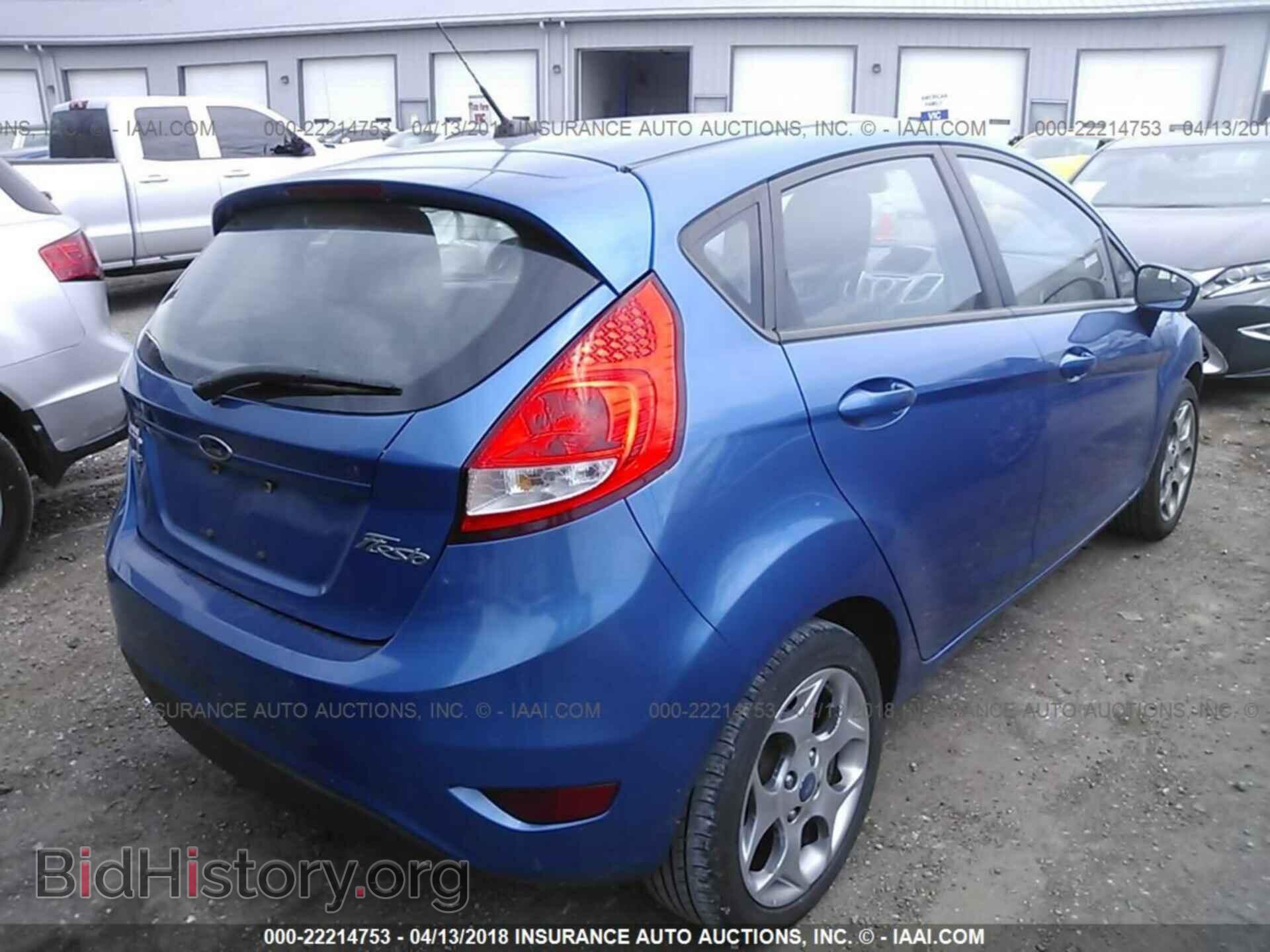 2011 Ford Fiesta - VIN: 3FADP4FJ4BM106929 - Фото 4