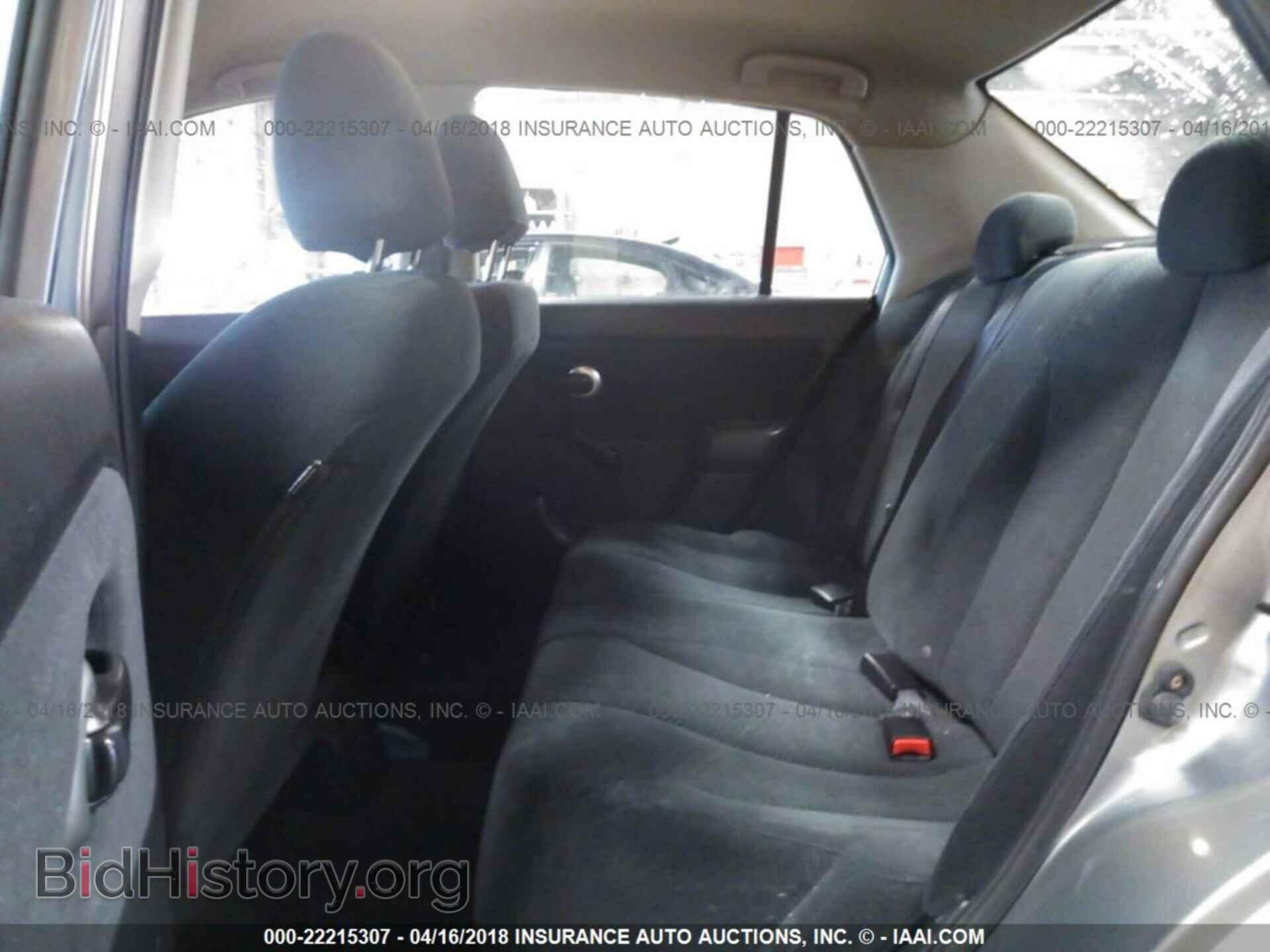 2011 Nissan Versa - VIN: 3N1BC1AP9BL464222 - Фото 8