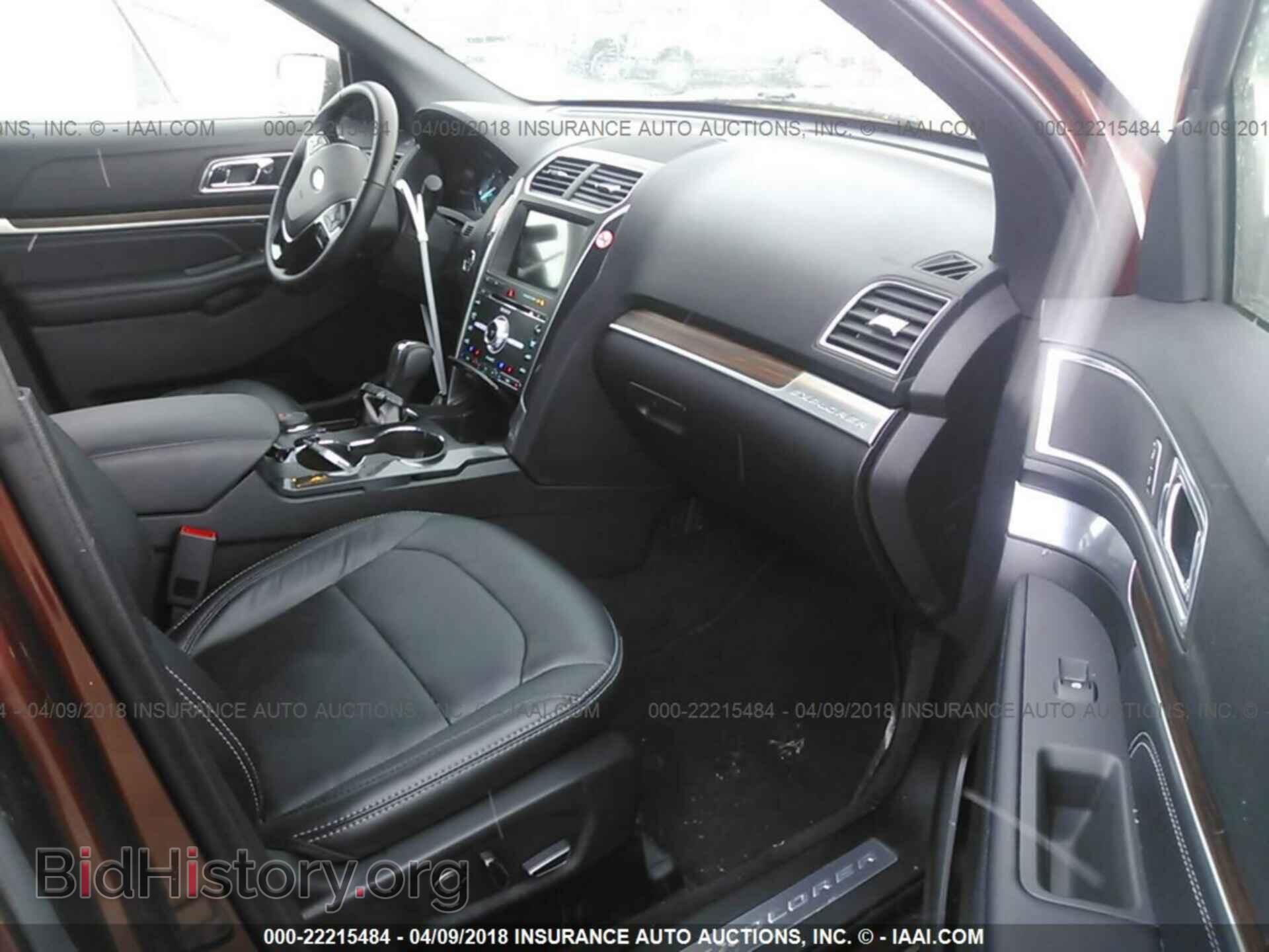 2018 Ford Explorer - VIN: 1FM5K8F89JGA57202 - Photo 5