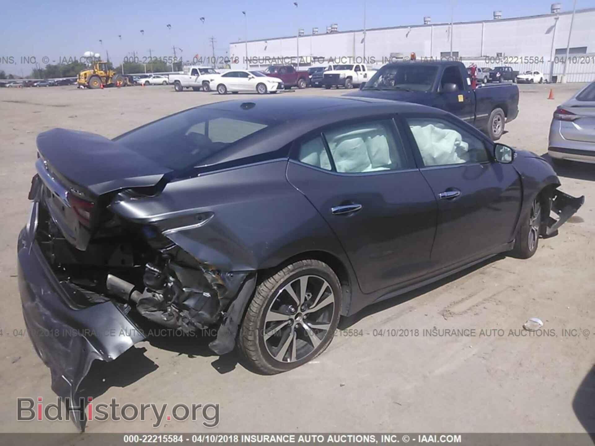 2017 Nissan Maxima - VIN: 1N4AA6AP3HC450726 - Photo 4